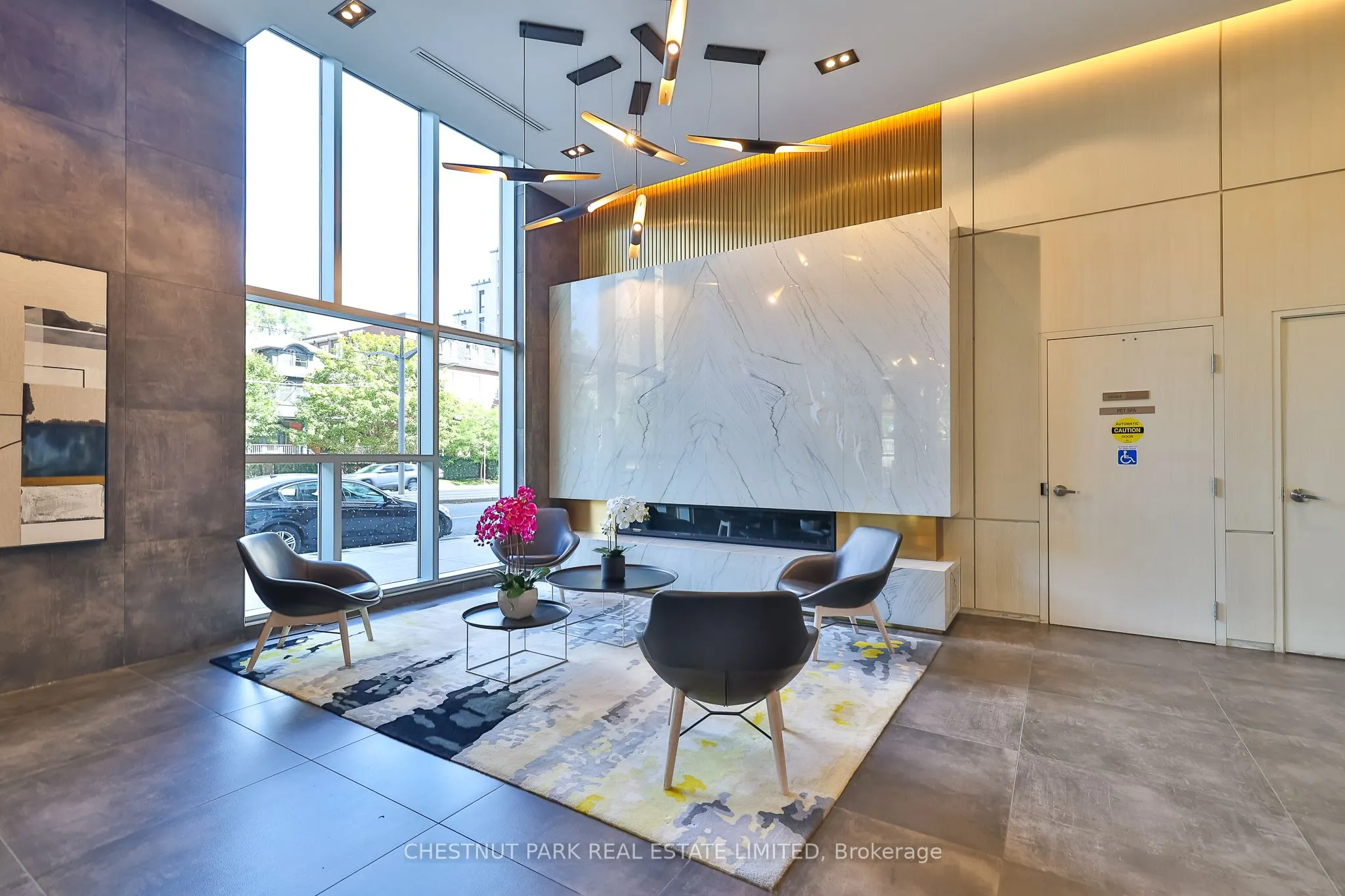 223 St Clair Avenue W, #704
