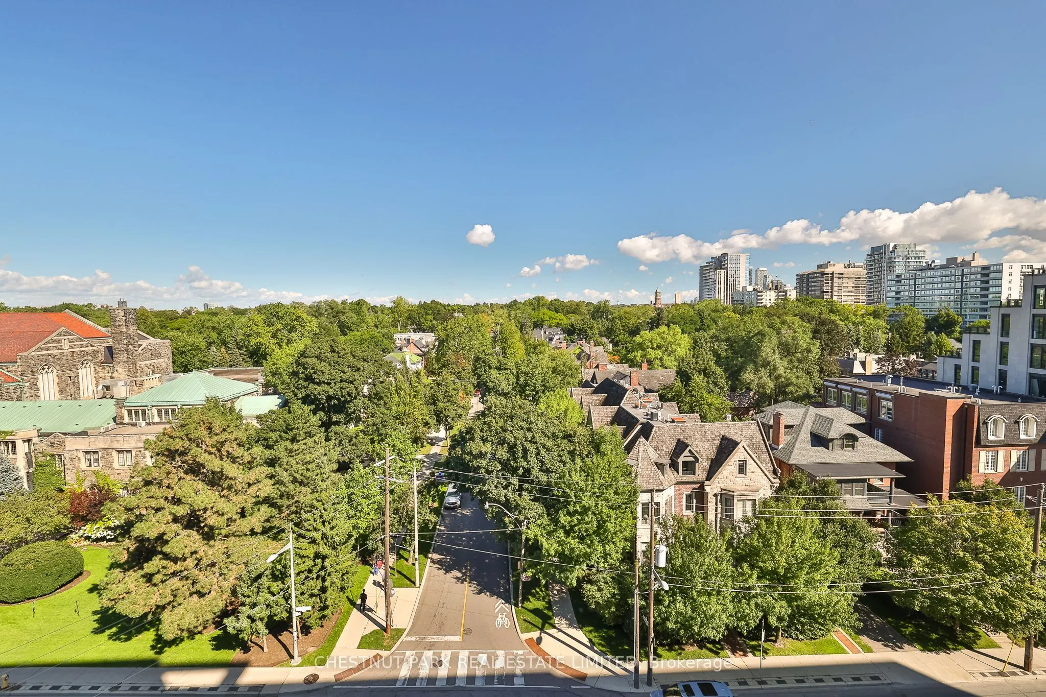 223 St Clair Avenue W, #704