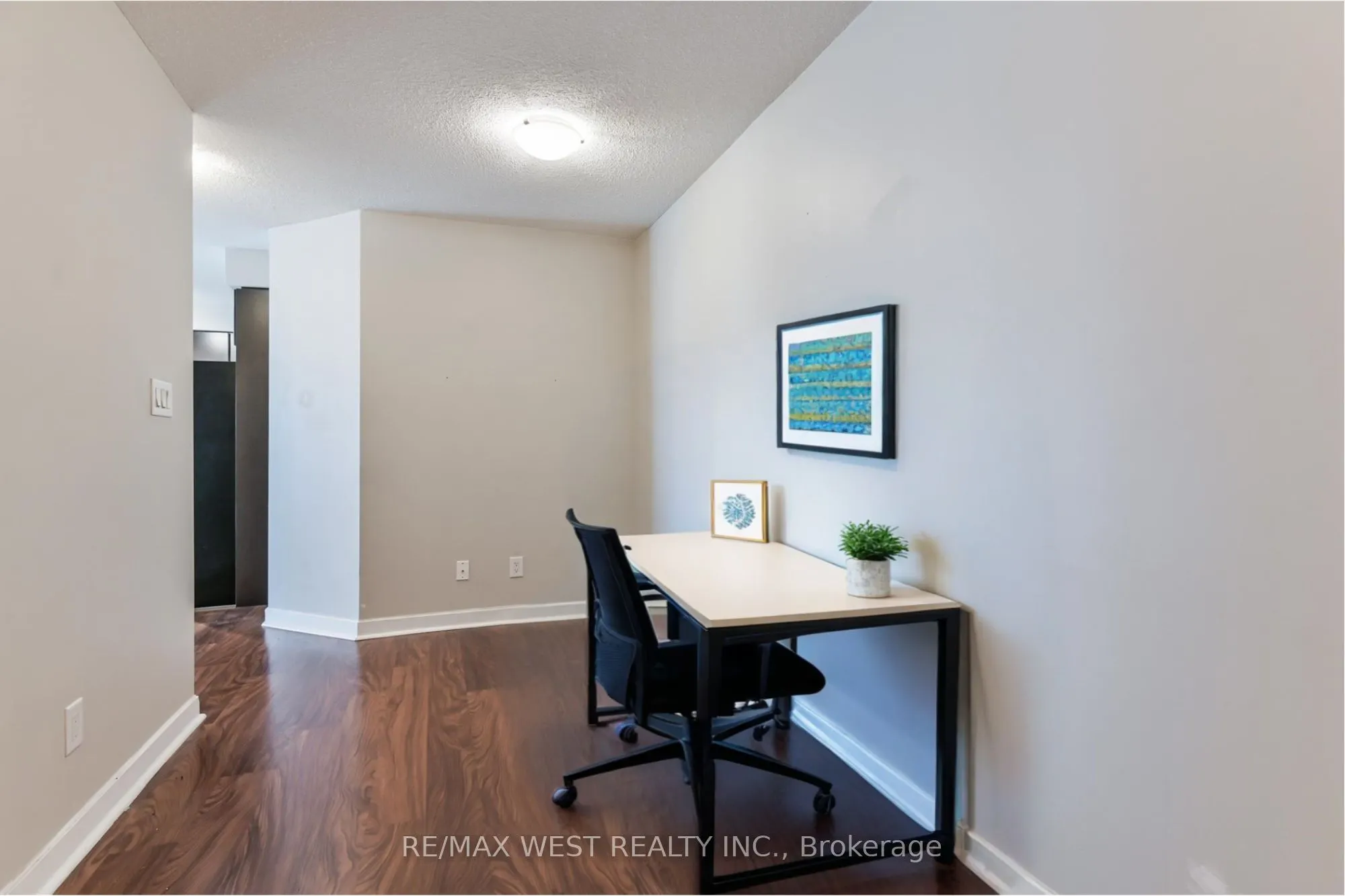 33 Bay Street, #903