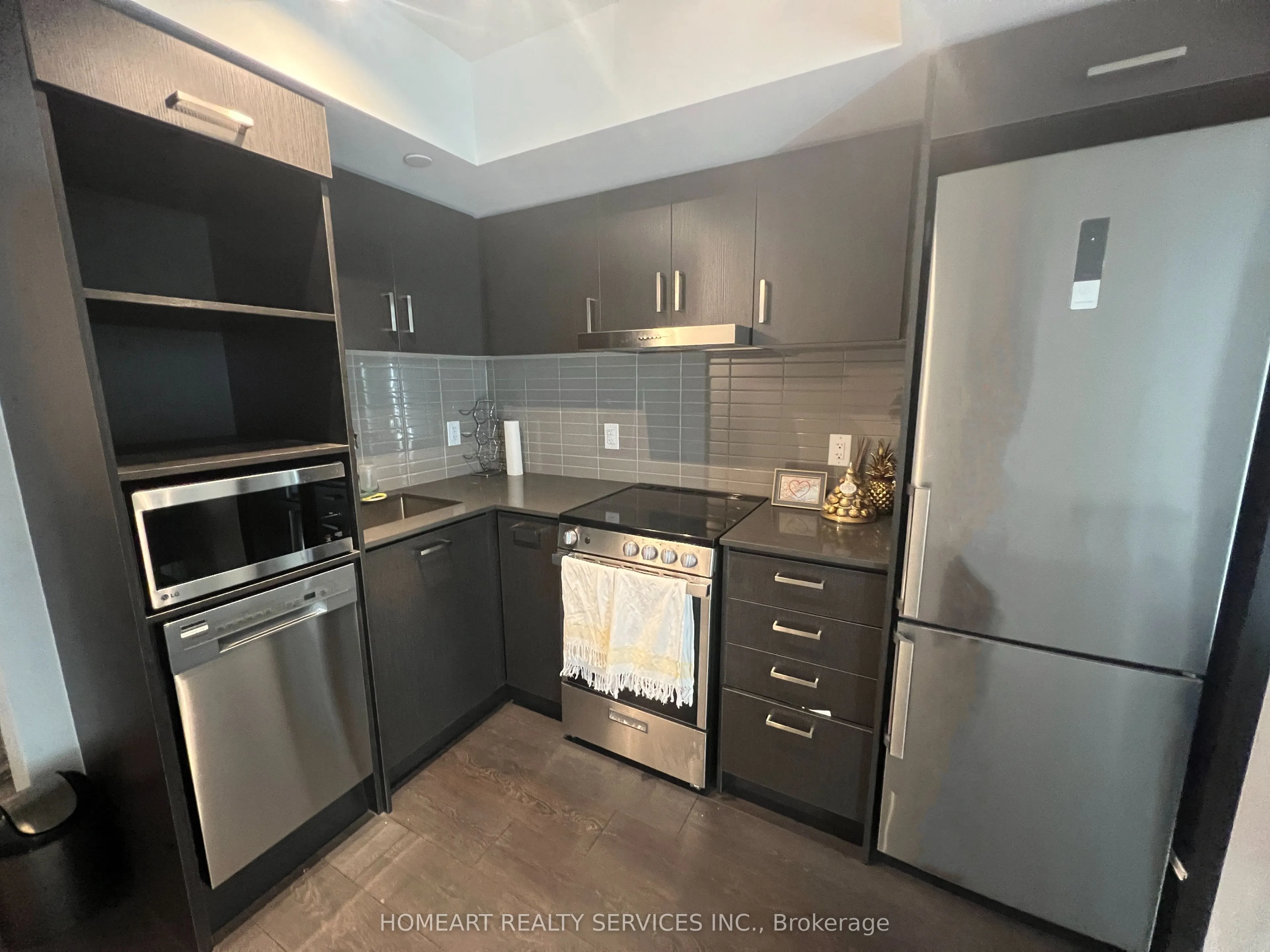 219 Dundas Street E, #801