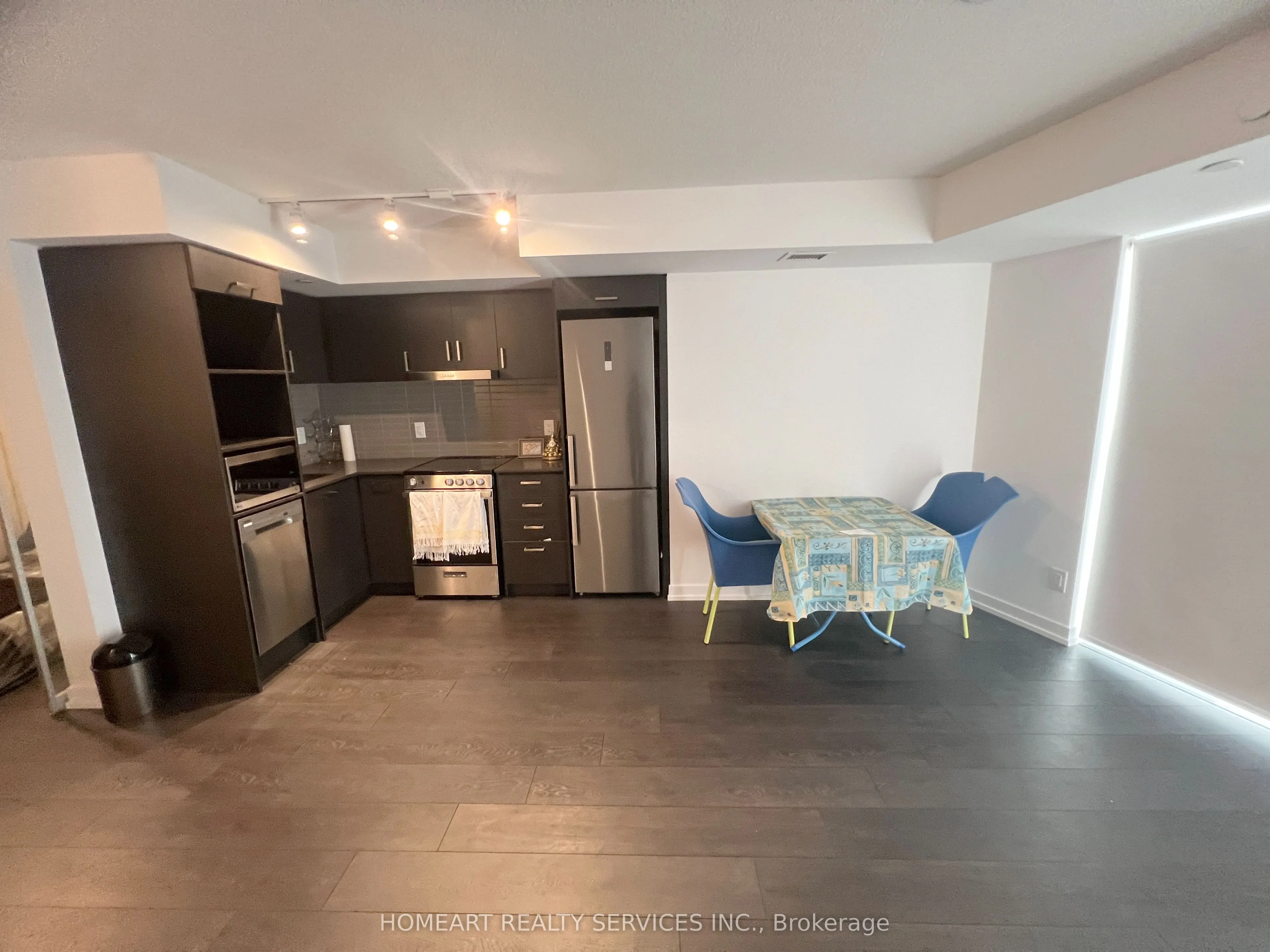 219 Dundas Street E, #801
