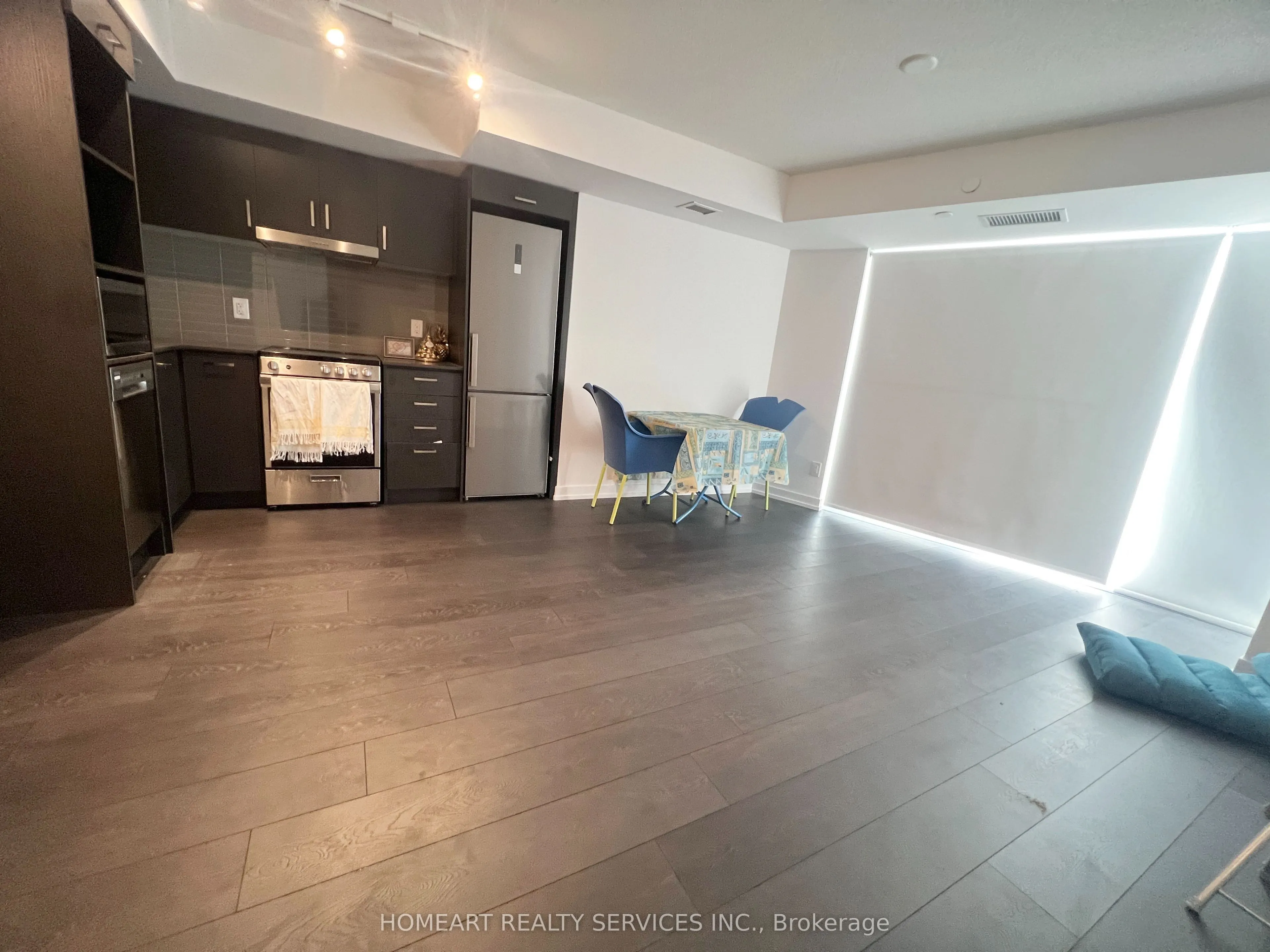 219 Dundas Street E, #801