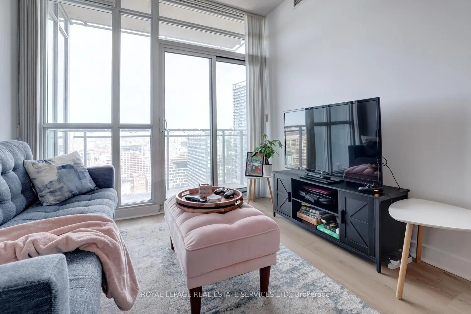 15 Iceboat Terrace, #3515