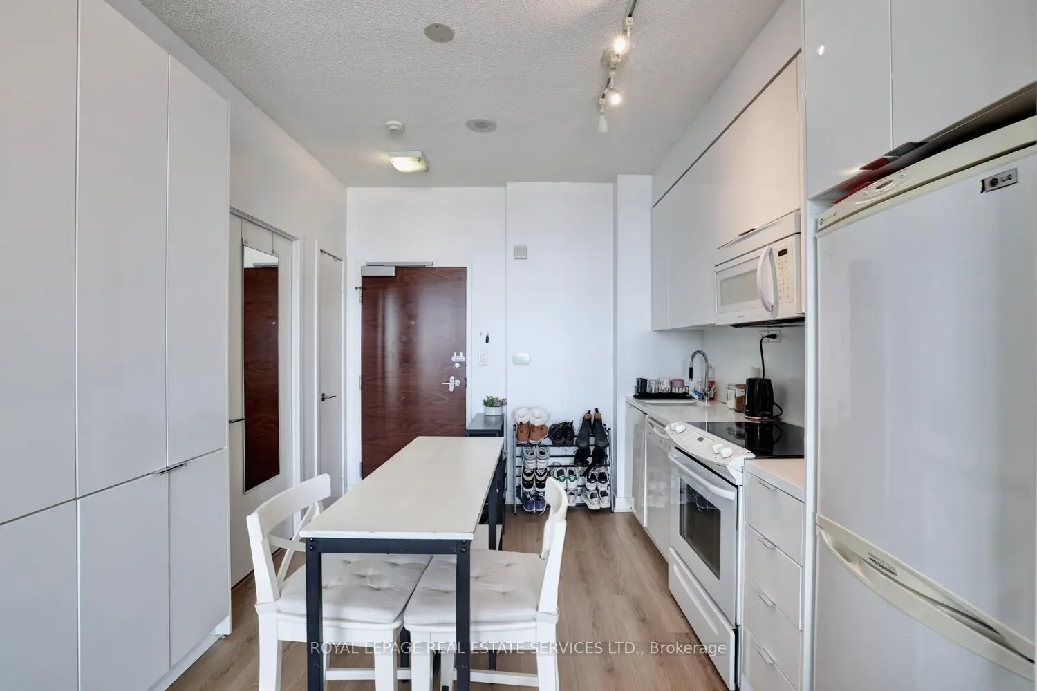 15 Iceboat Terrace, #3515
