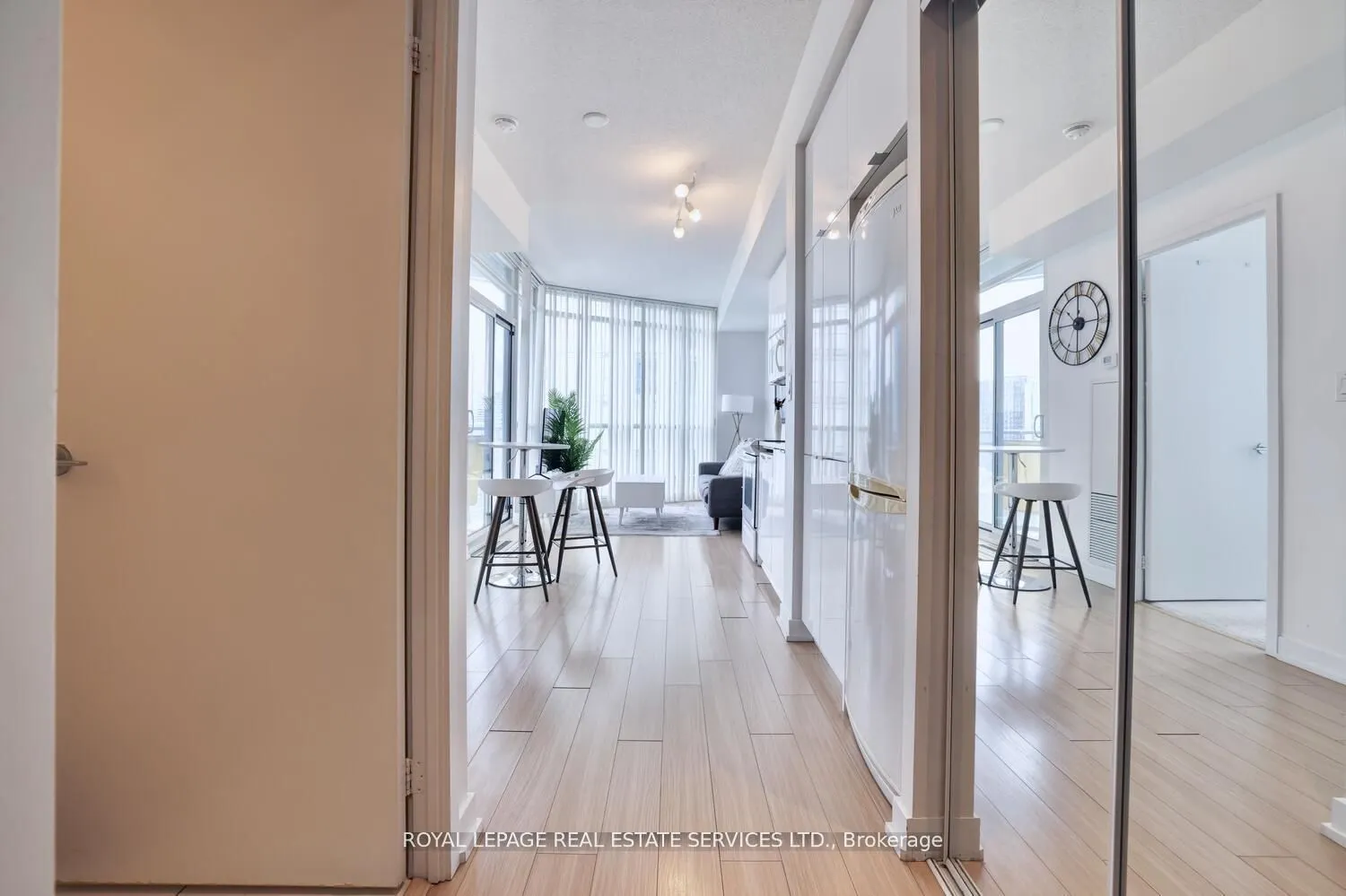 21 Iceboat Terrace, #3902