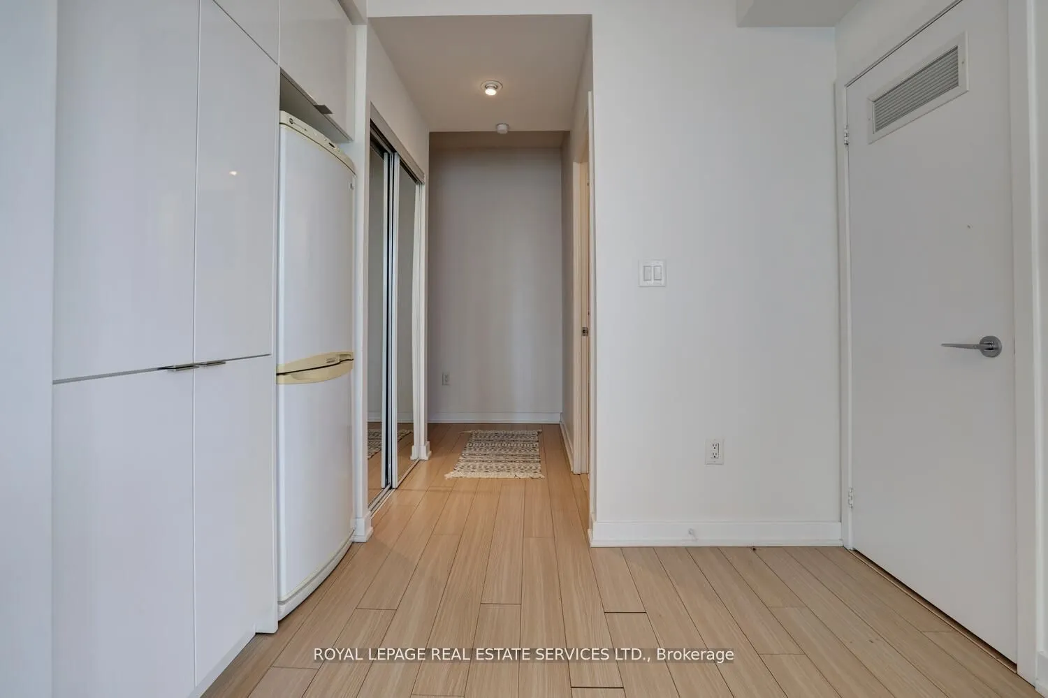 21 Iceboat Terrace, #3902