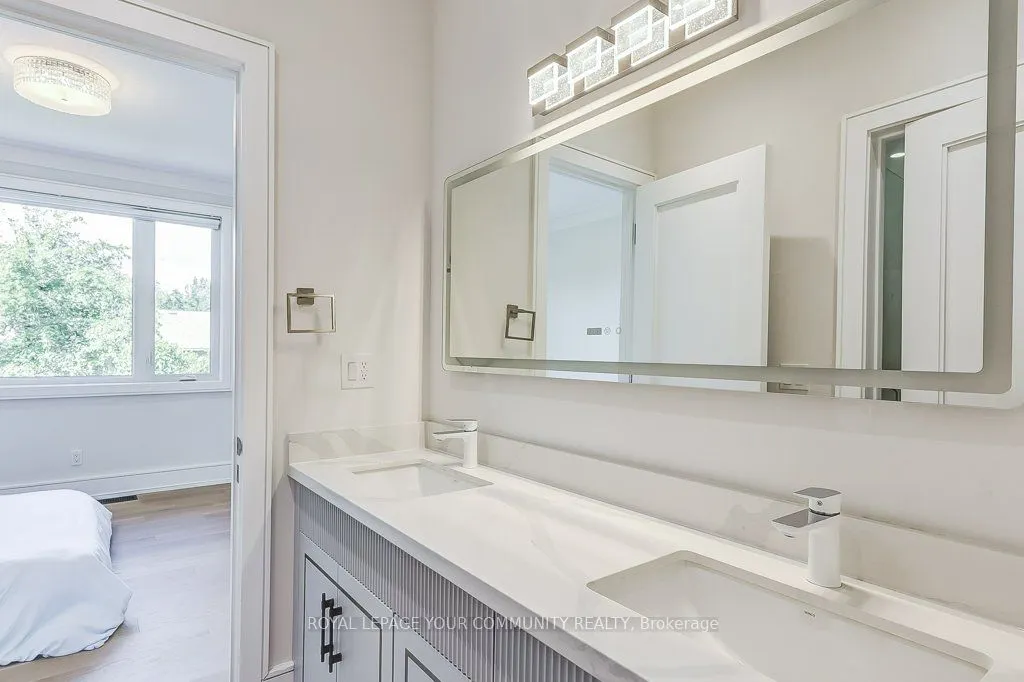 2 Hemford Crescent