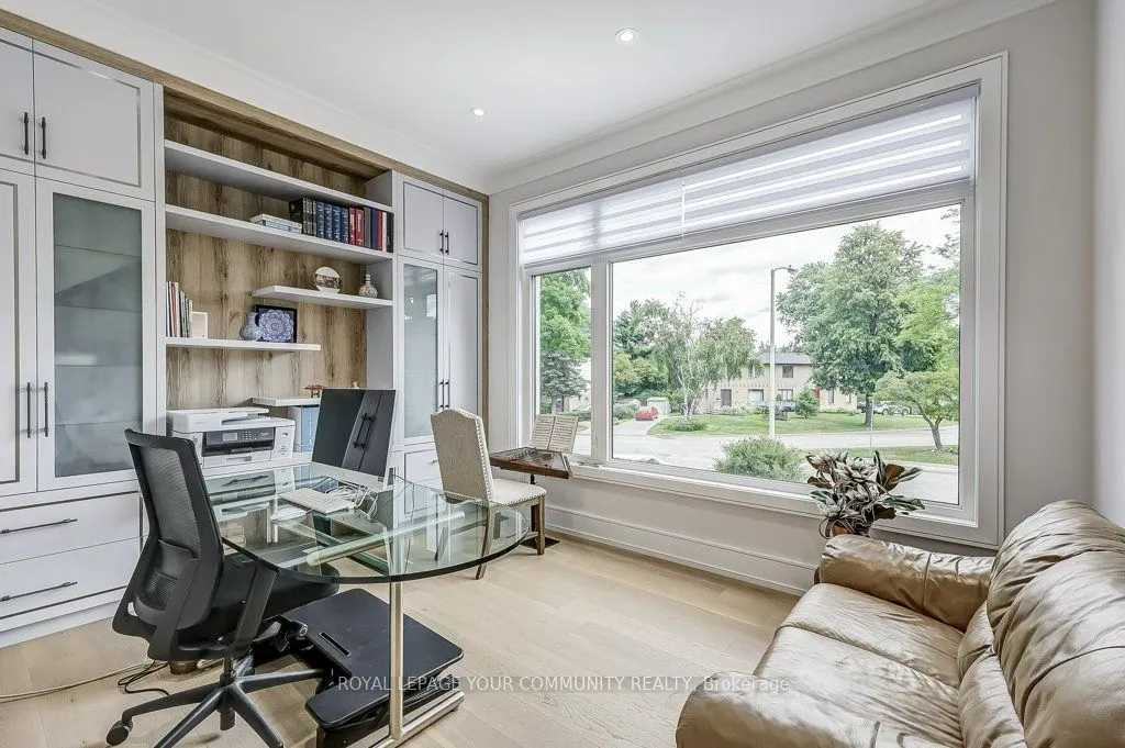2 Hemford Crescent
