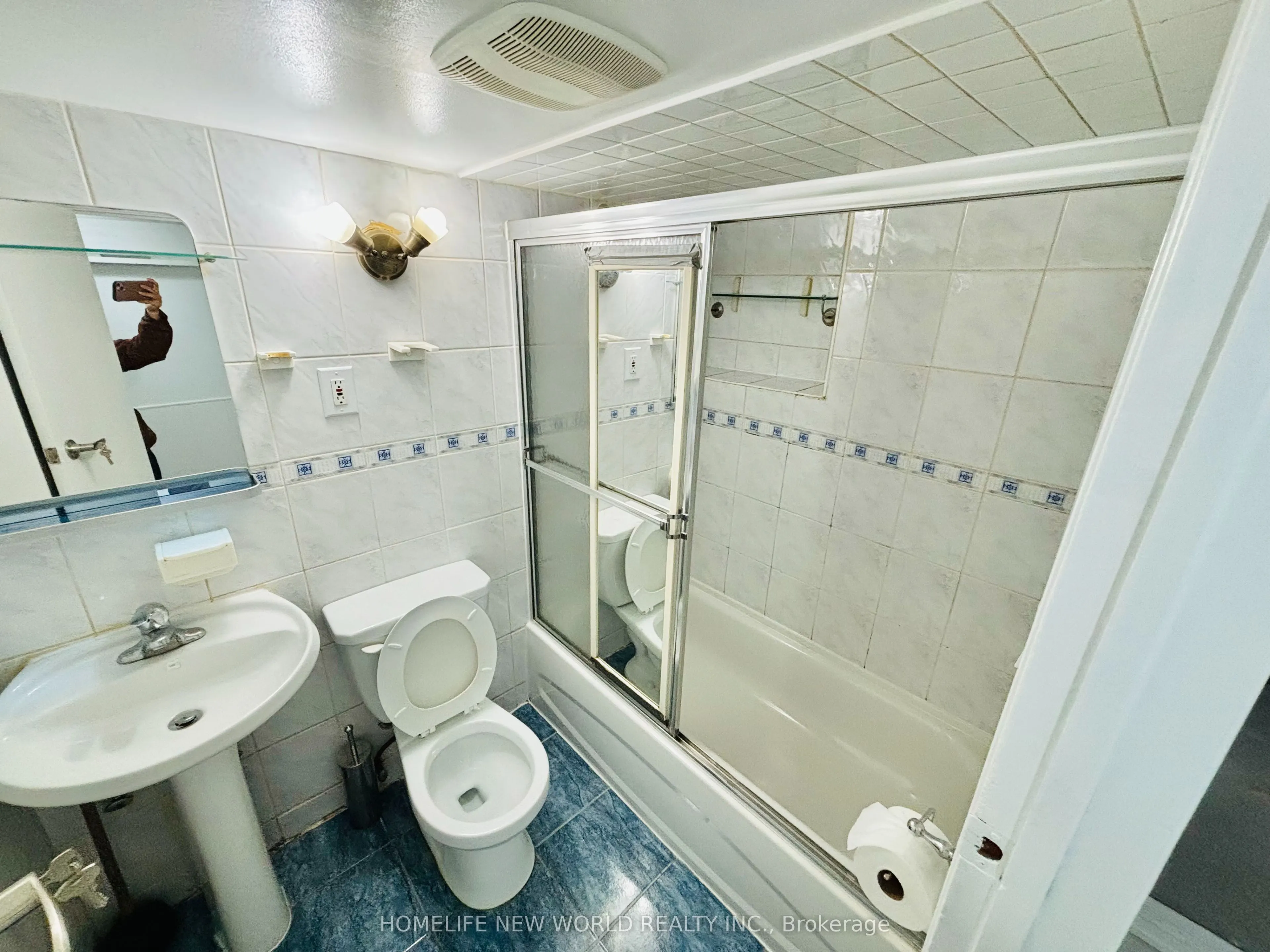 1172 Ossington Avenue, #Lower unit