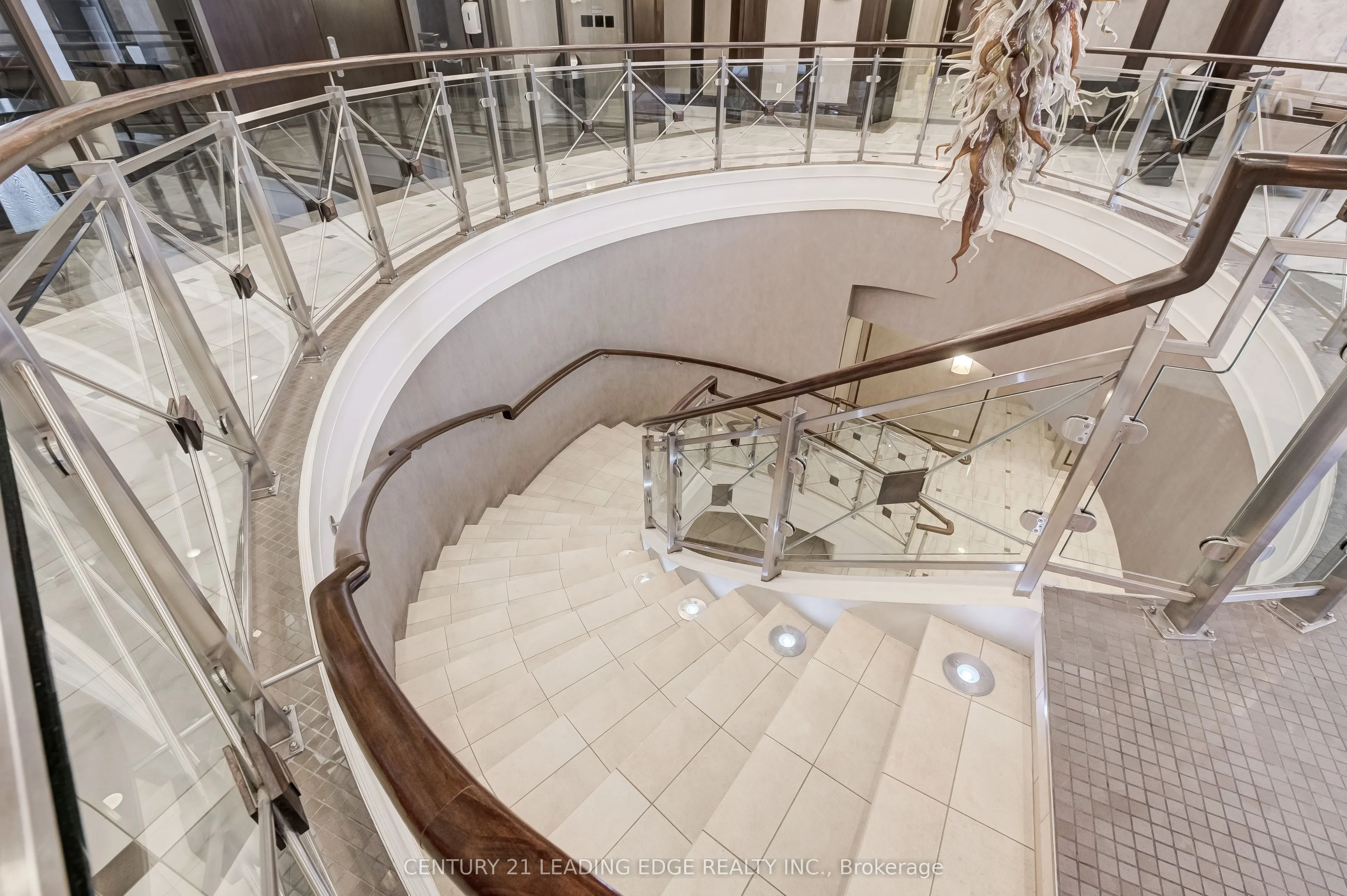 135 Wynford Drive, #PH303
