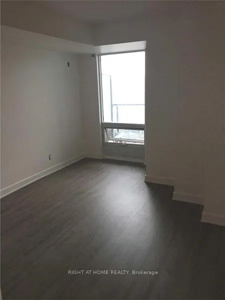 373 Front Street W, #1712