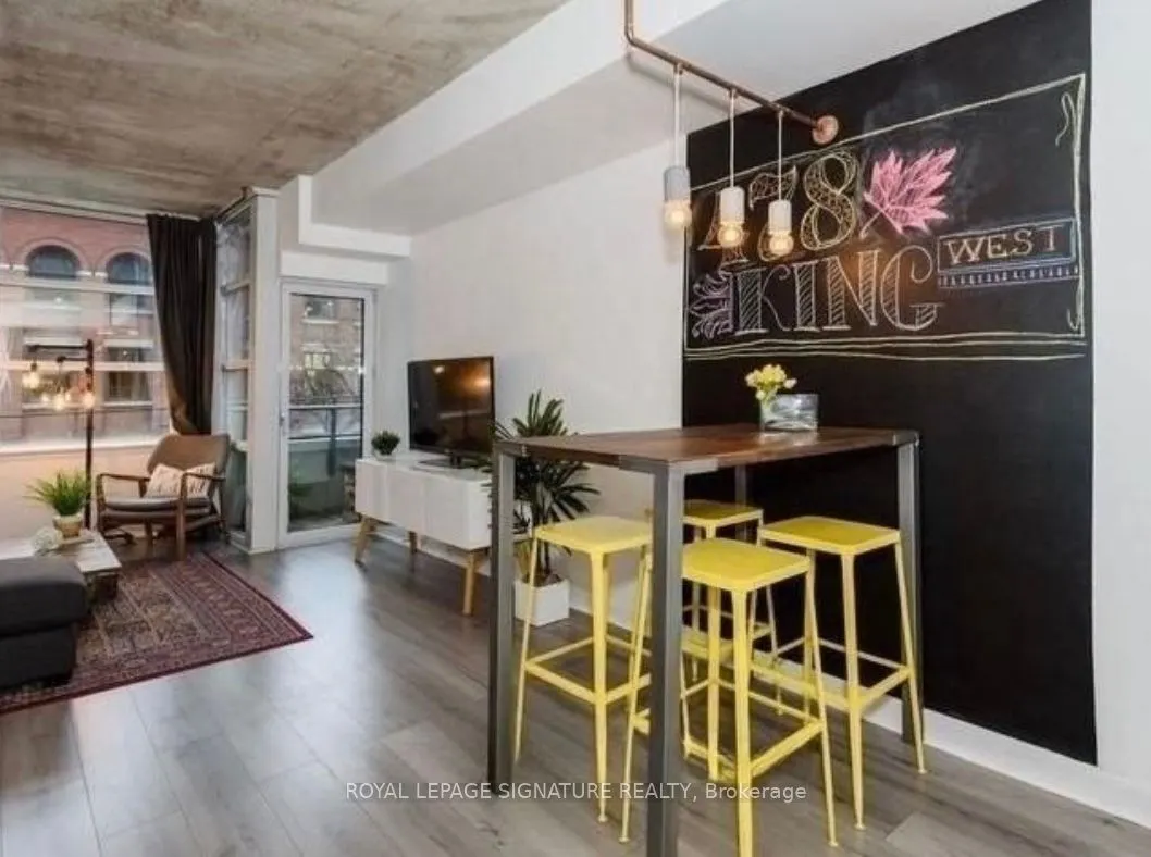 478 King Street W, #206