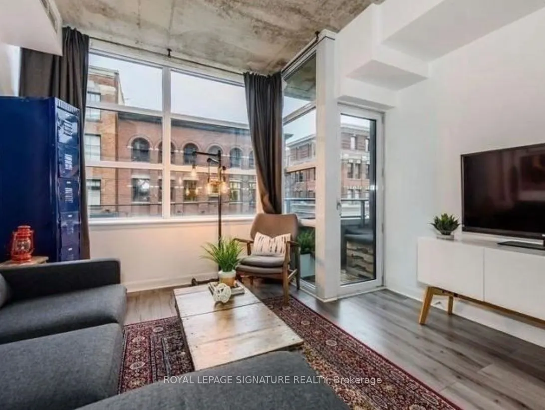 478 King Street W, #206