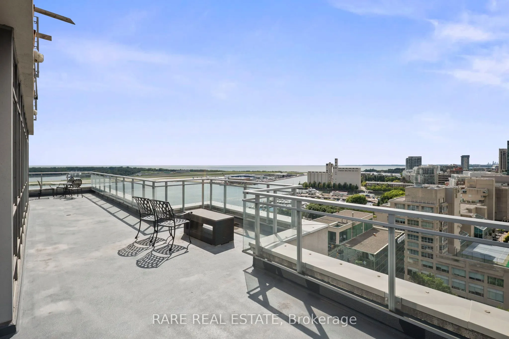 410 Queens Quay W, #413