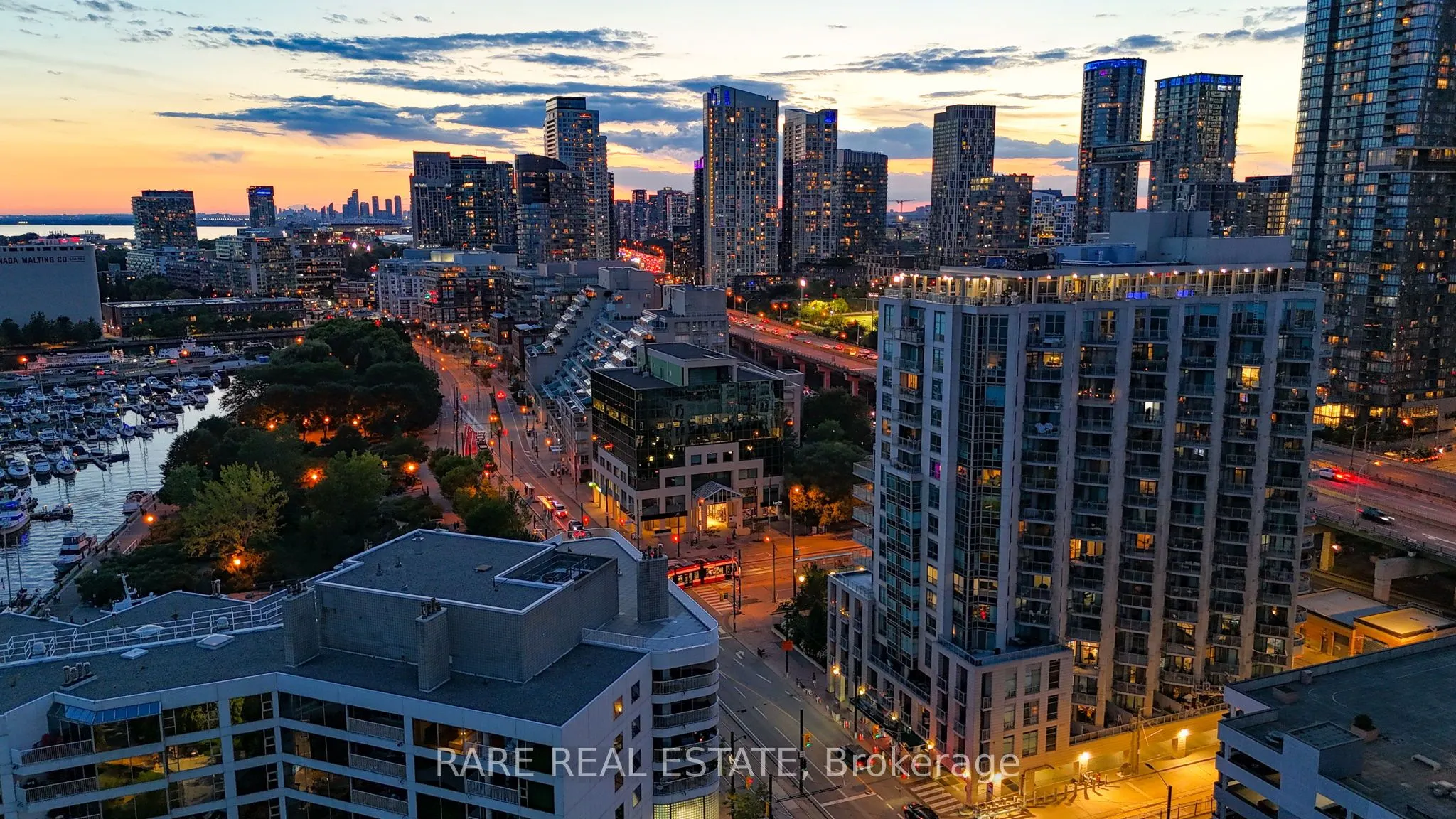 410 Queens Quay W, #413
