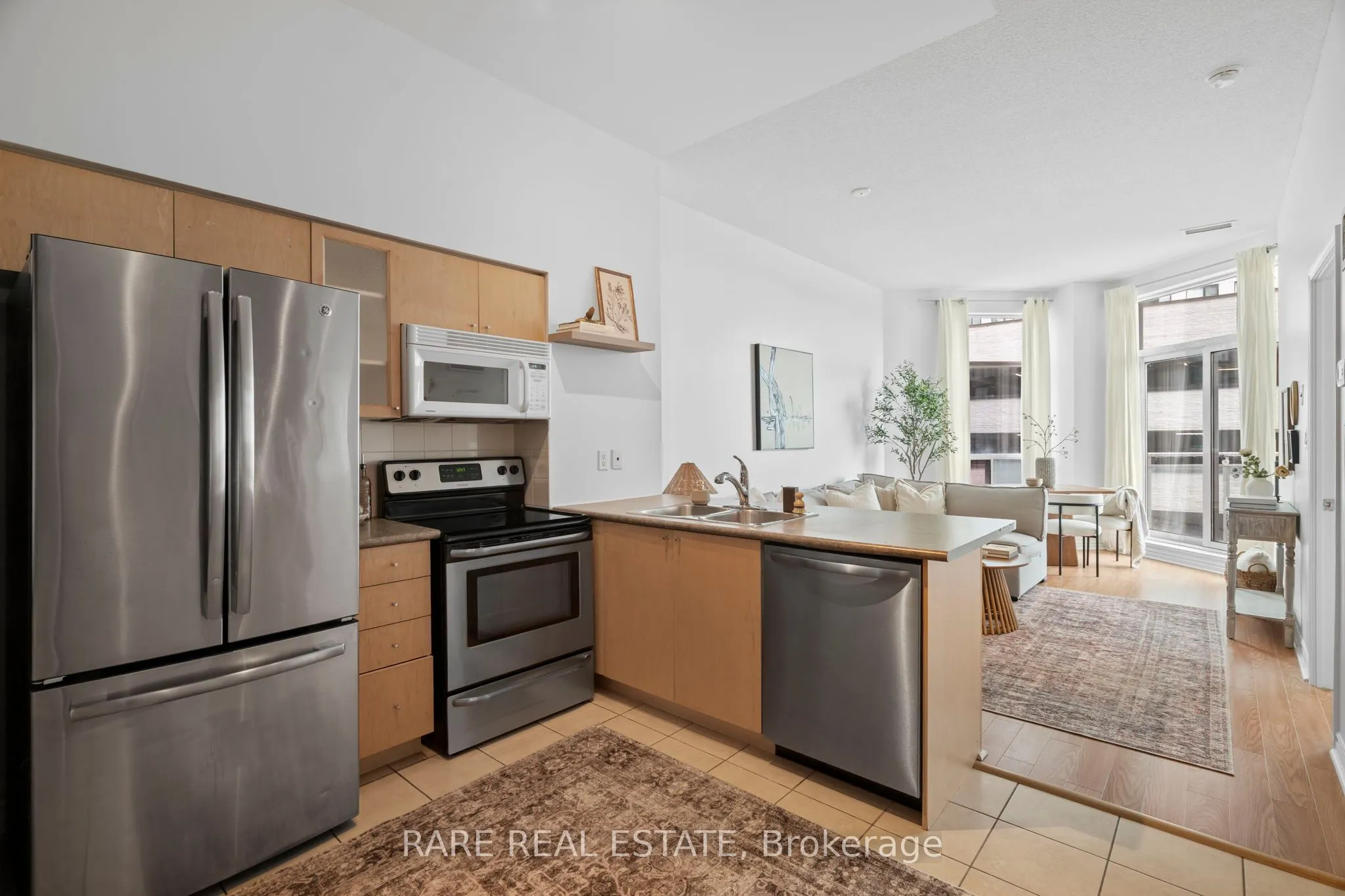 410 Queens Quay W, #413