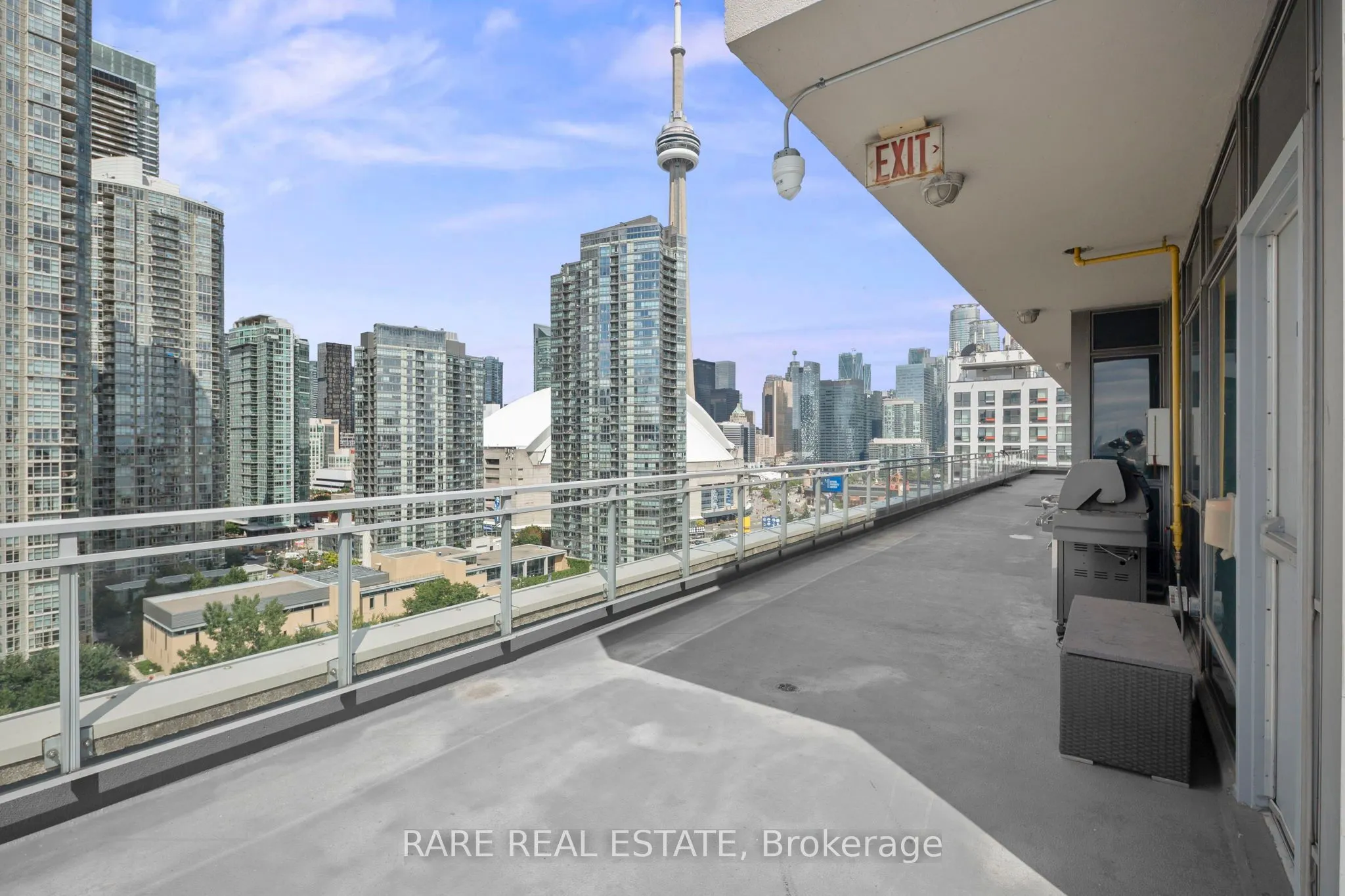 410 Queens Quay W, #413