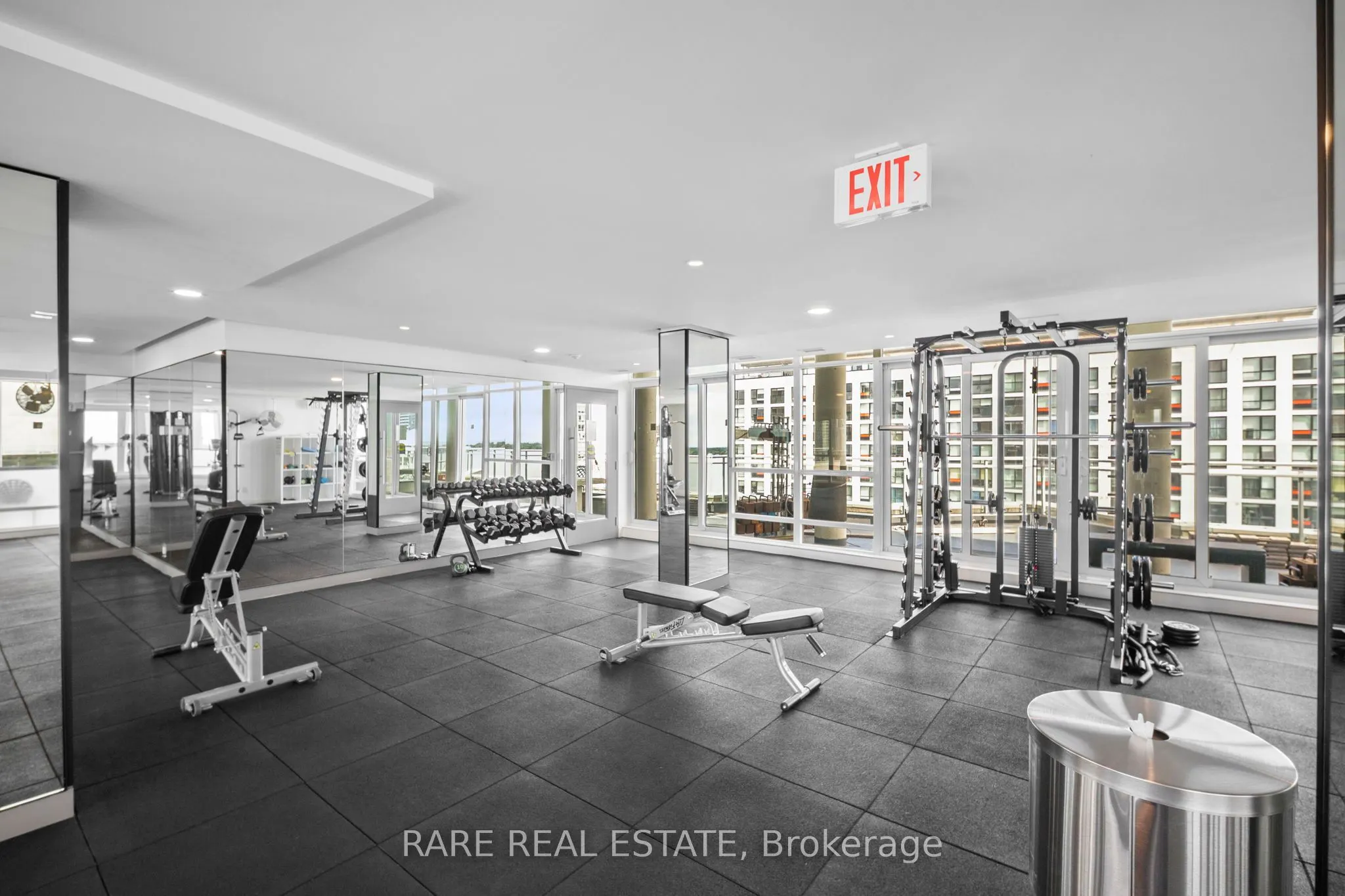 410 Queens Quay W, #413