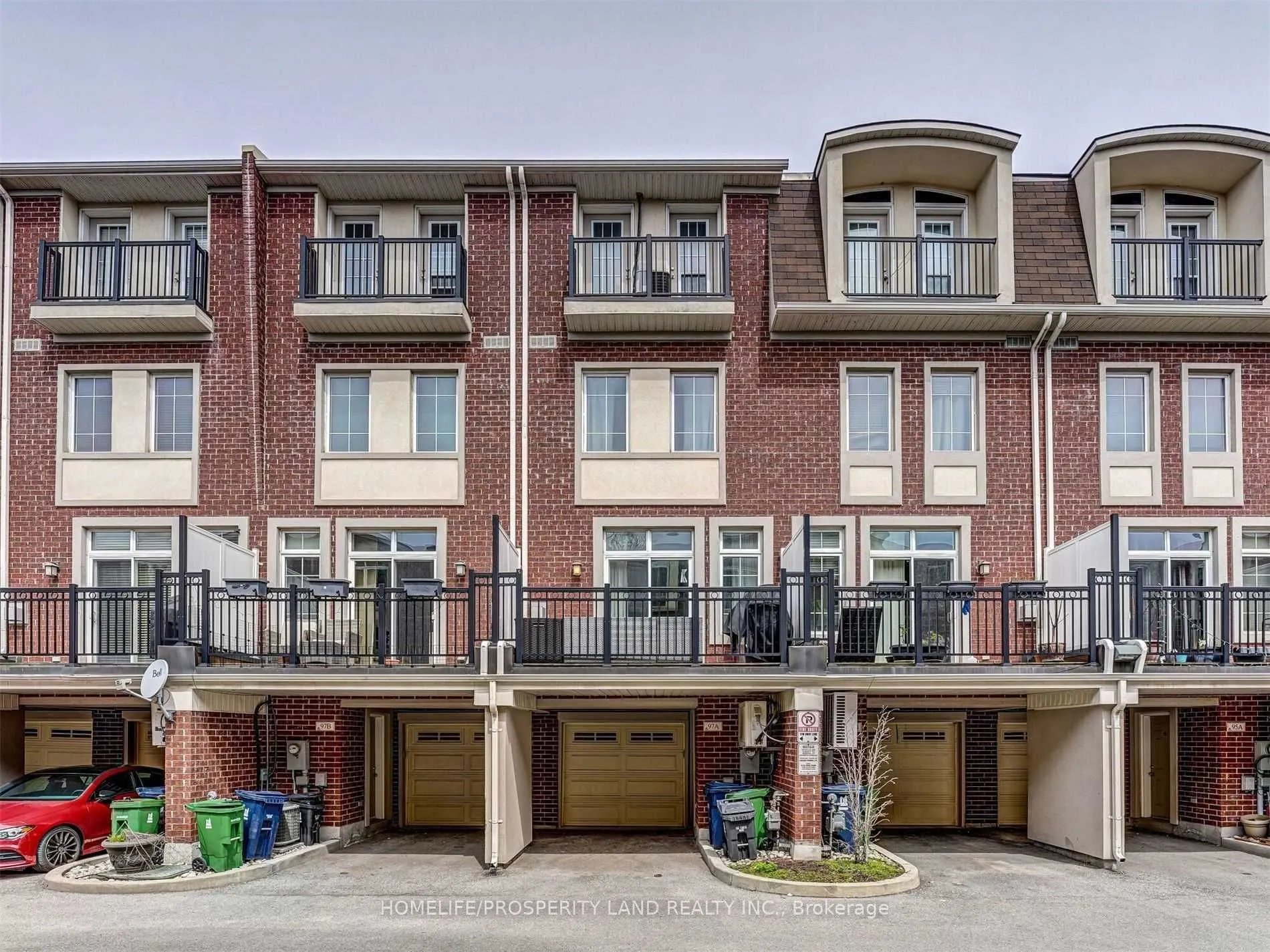 97A Finch Avenue W