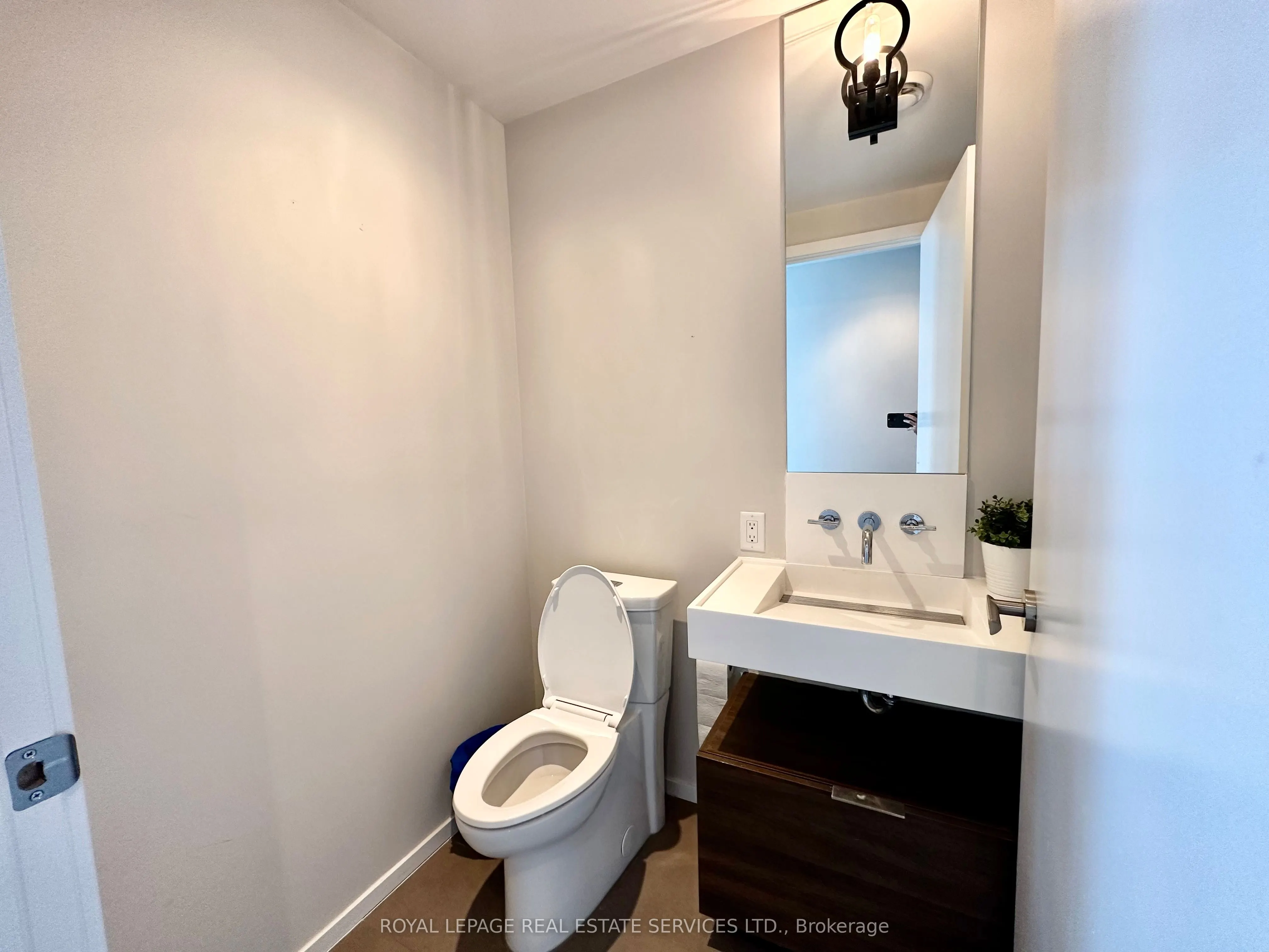 5 St Joseph Street, #4501