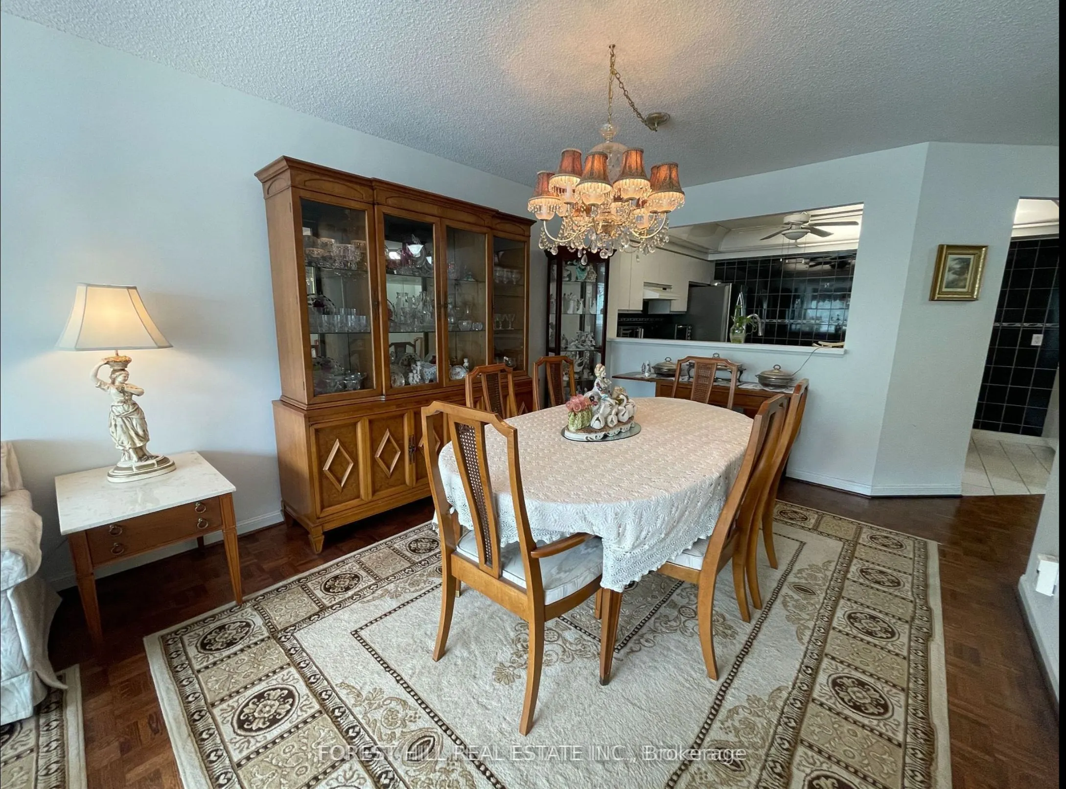 1131 steeles Avenue W, #206