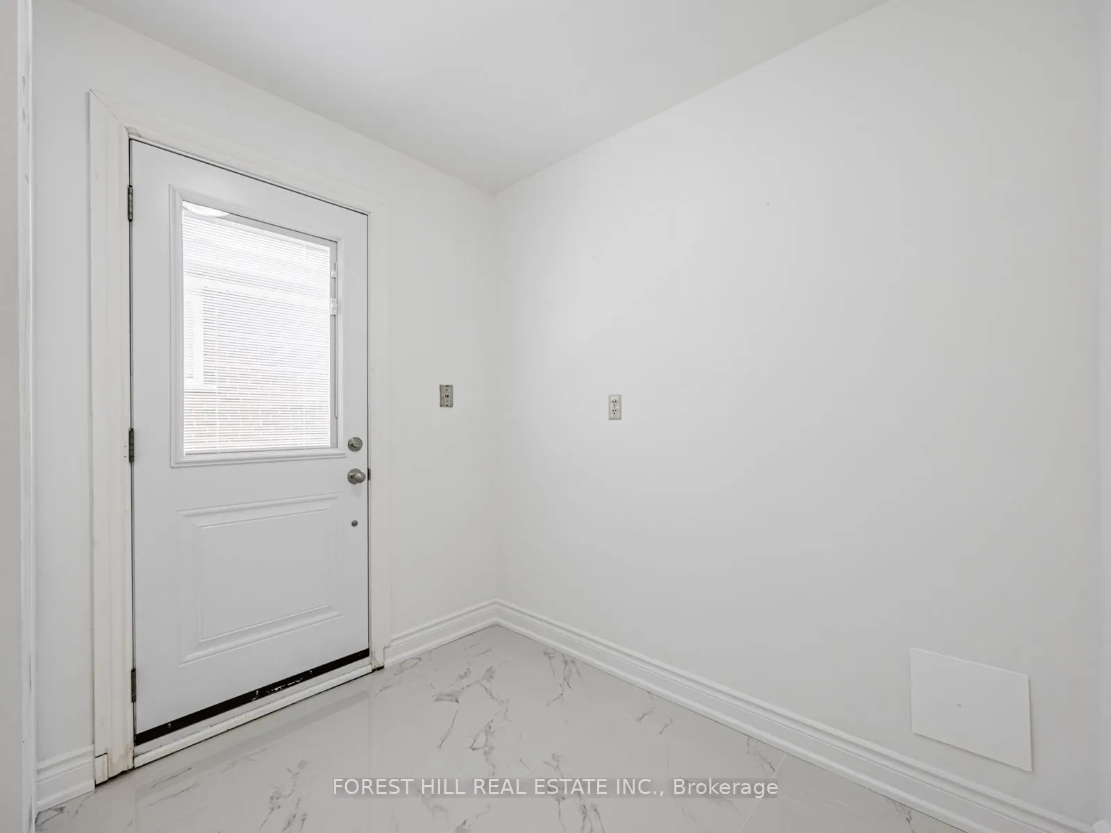 16 Clayland Drive