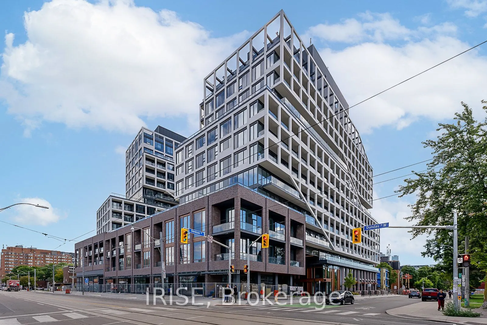 115 Denison Avenue, #301