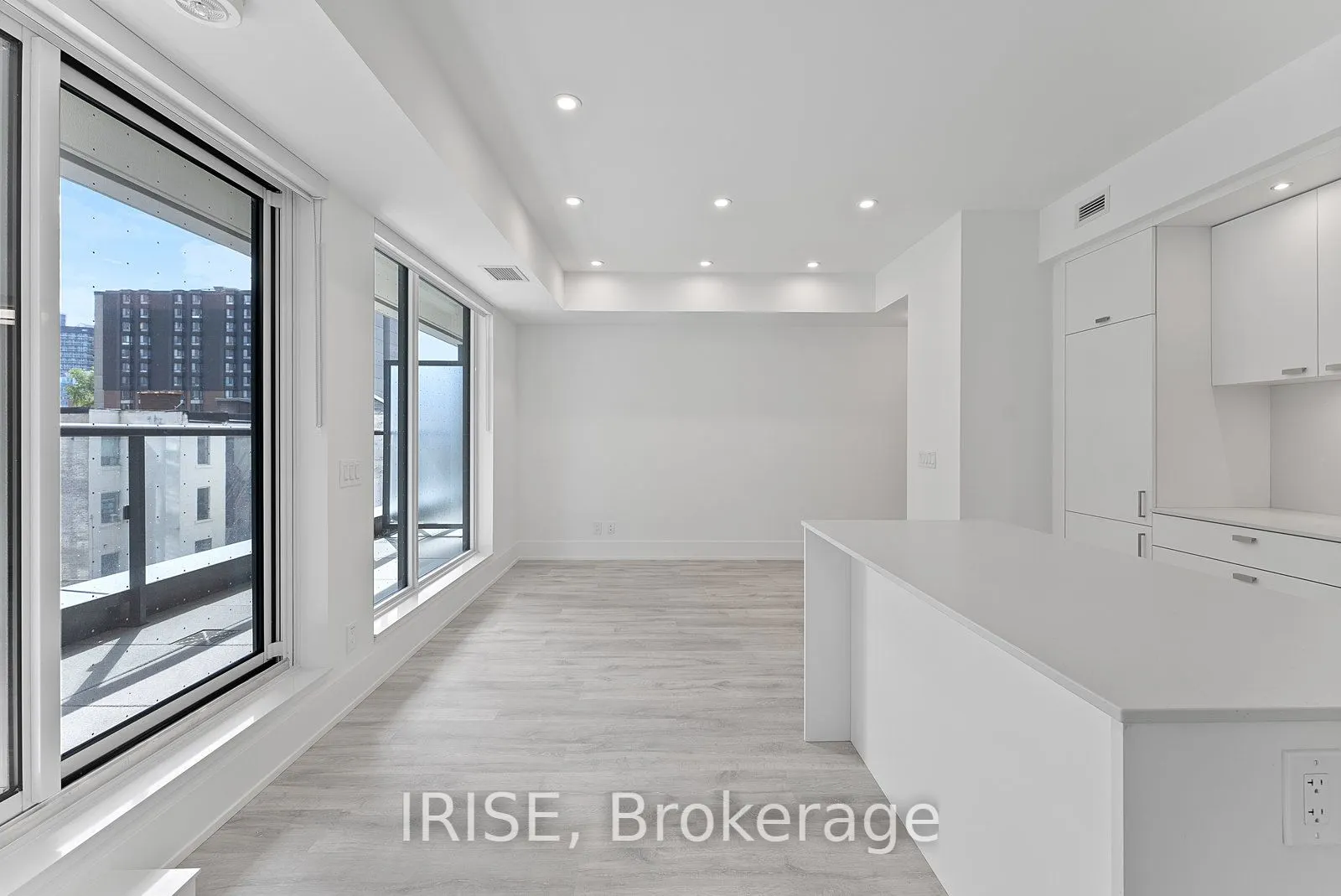 115 Denison Avenue, #301