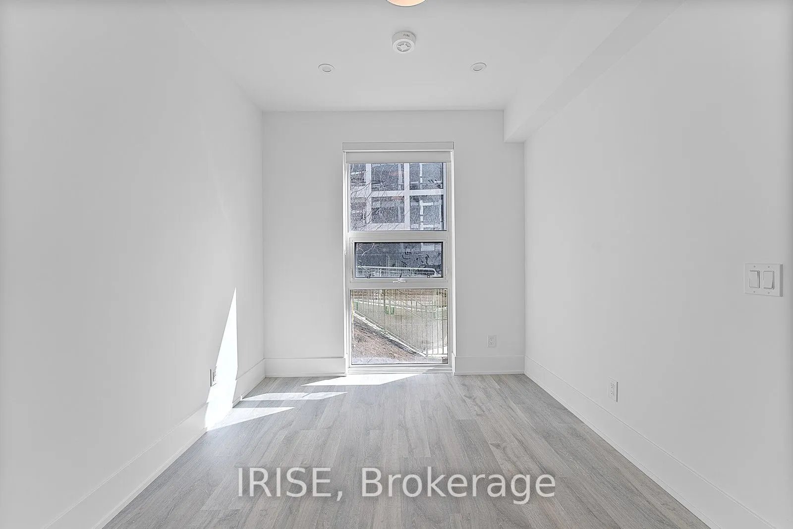 115 Denison Avenue, #301