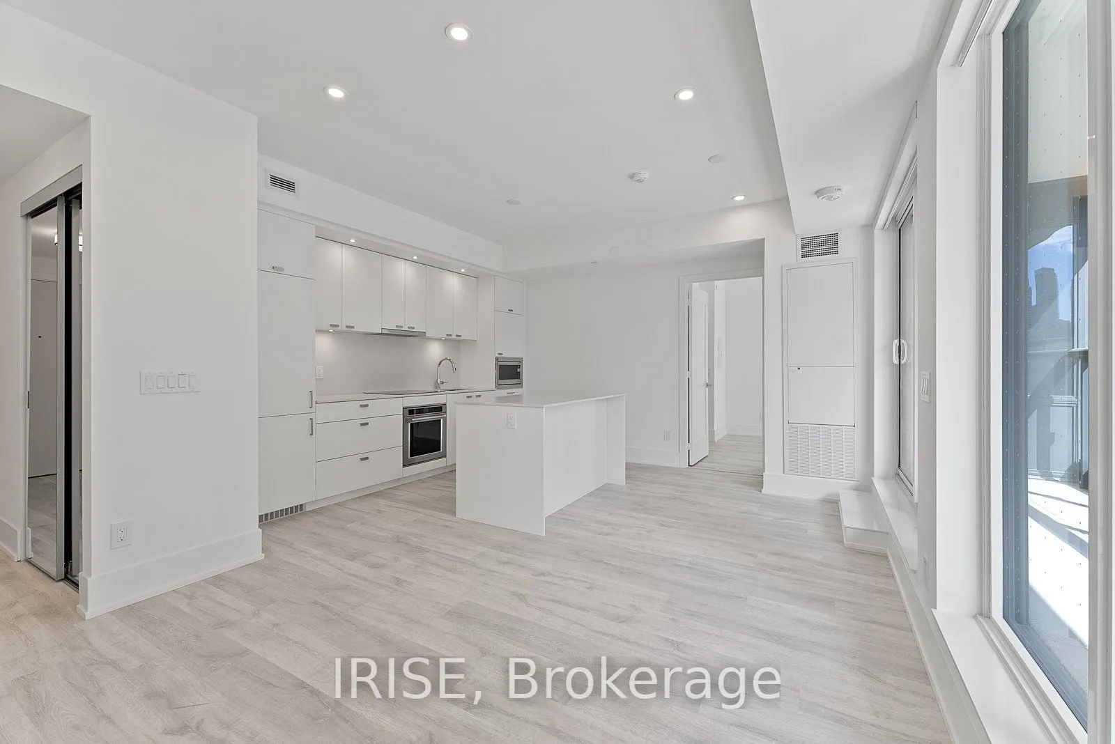 115 Denison Avenue, #301