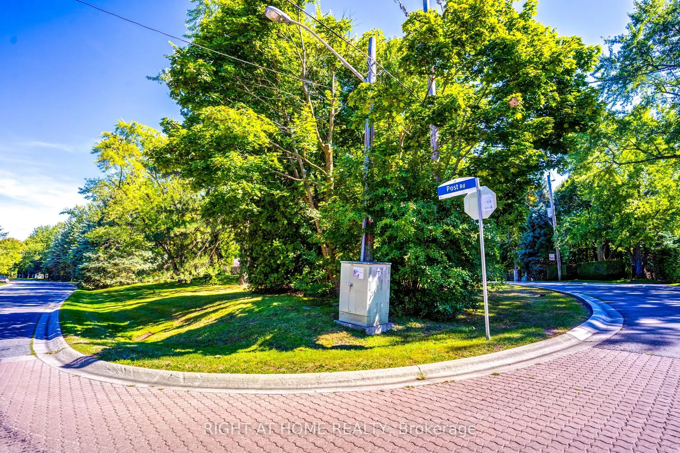 33 Post Road