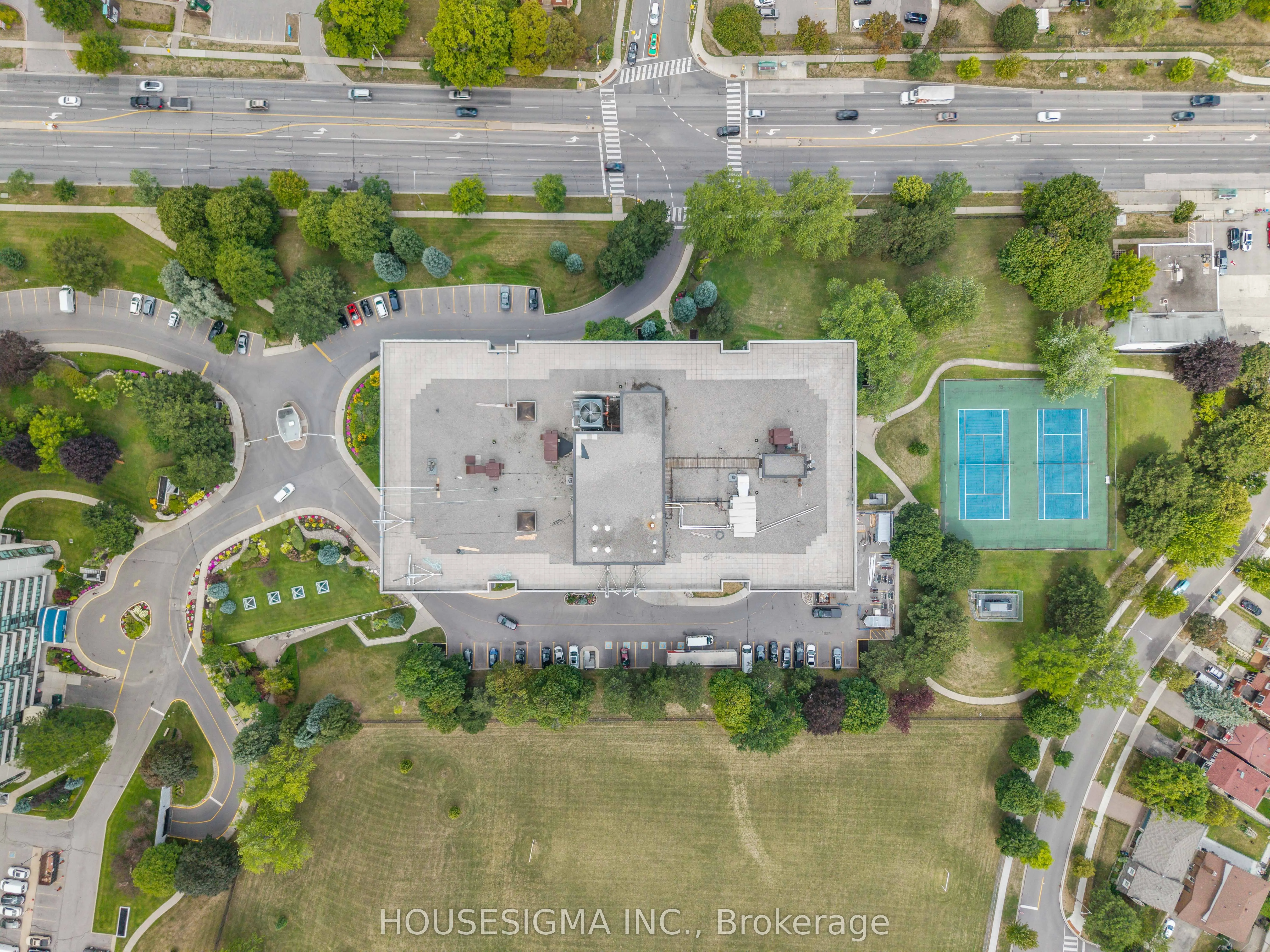 1555 Finch Avenue E, #2205