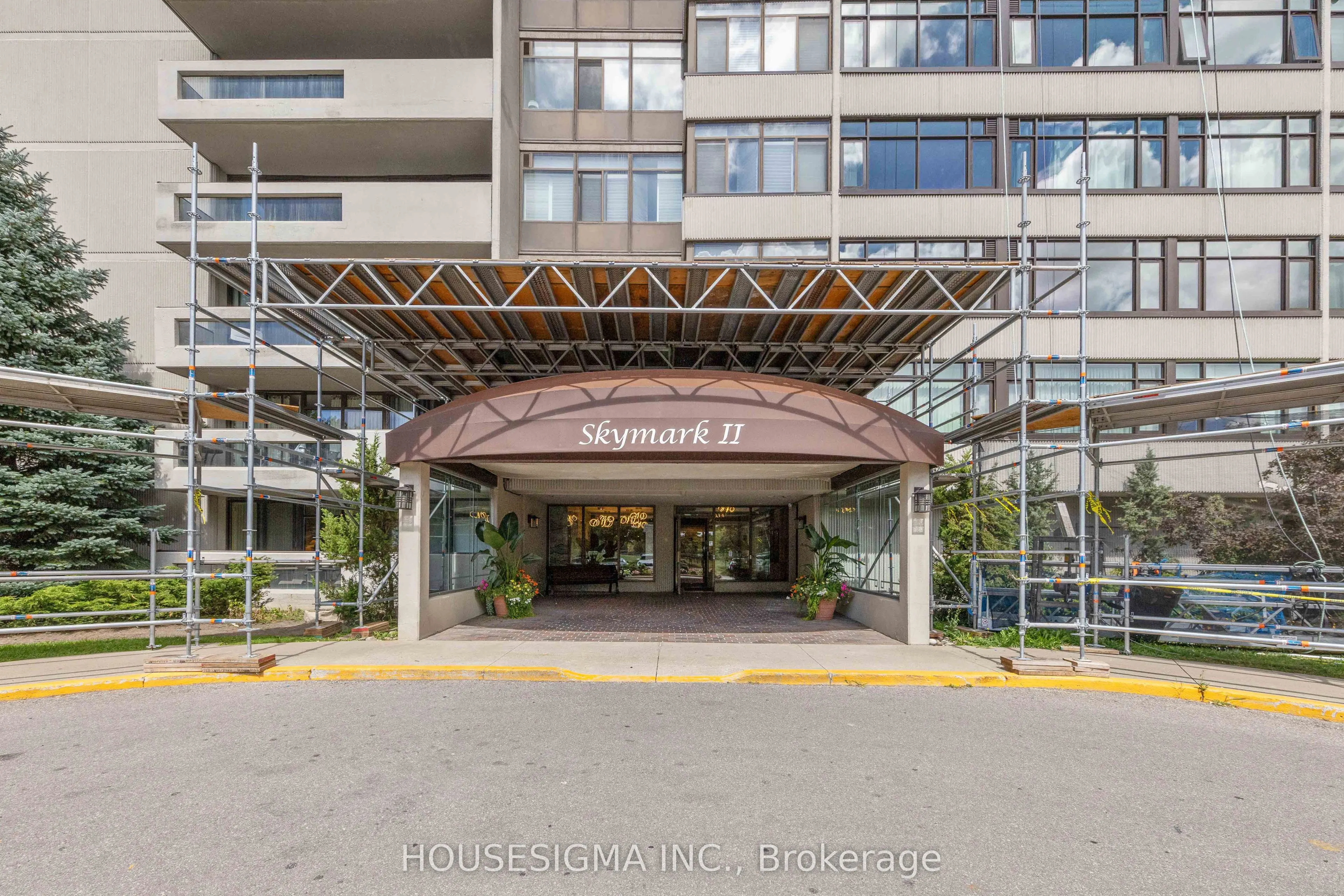1555 Finch Avenue E, #2205