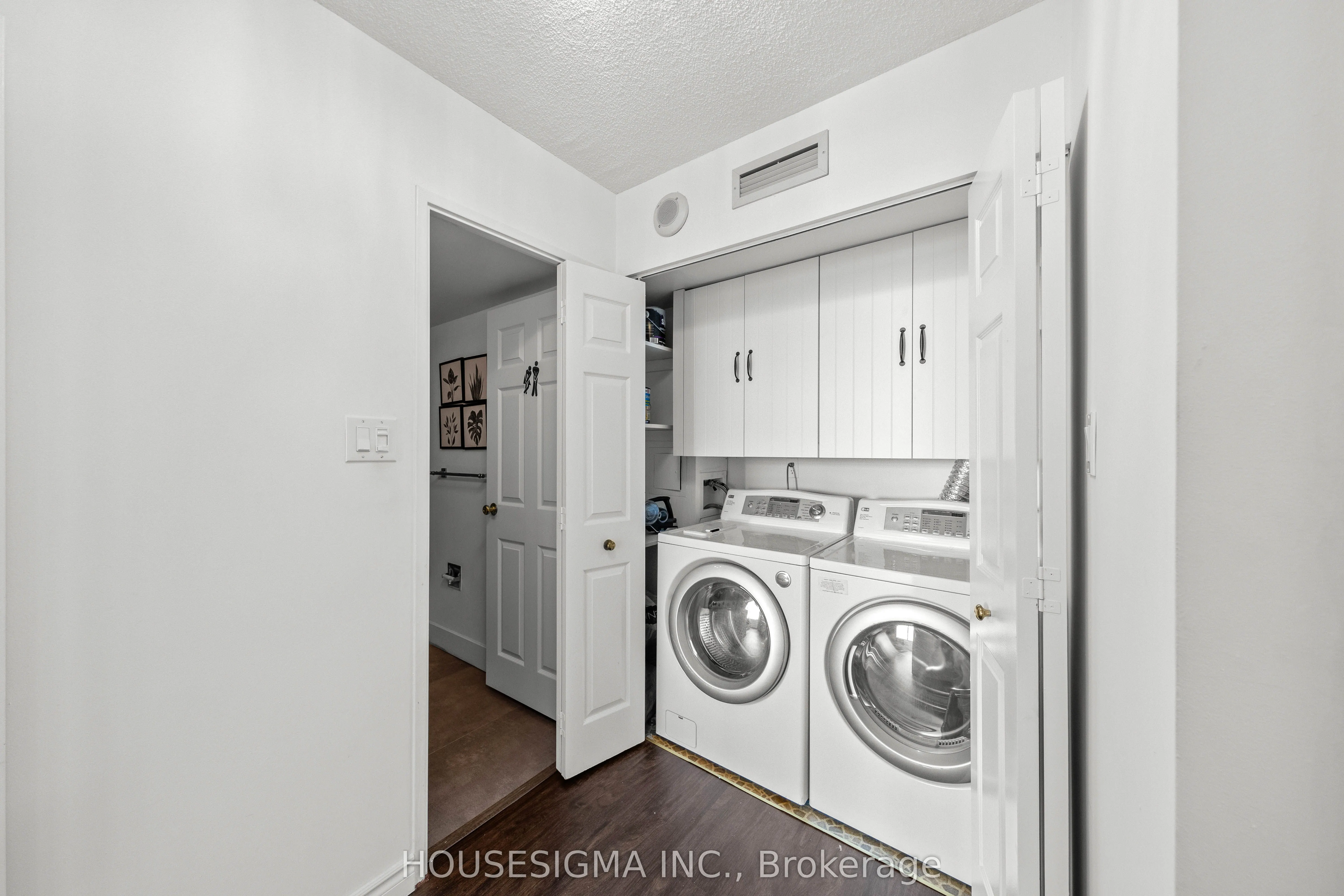 1555 Finch Avenue E, #2205