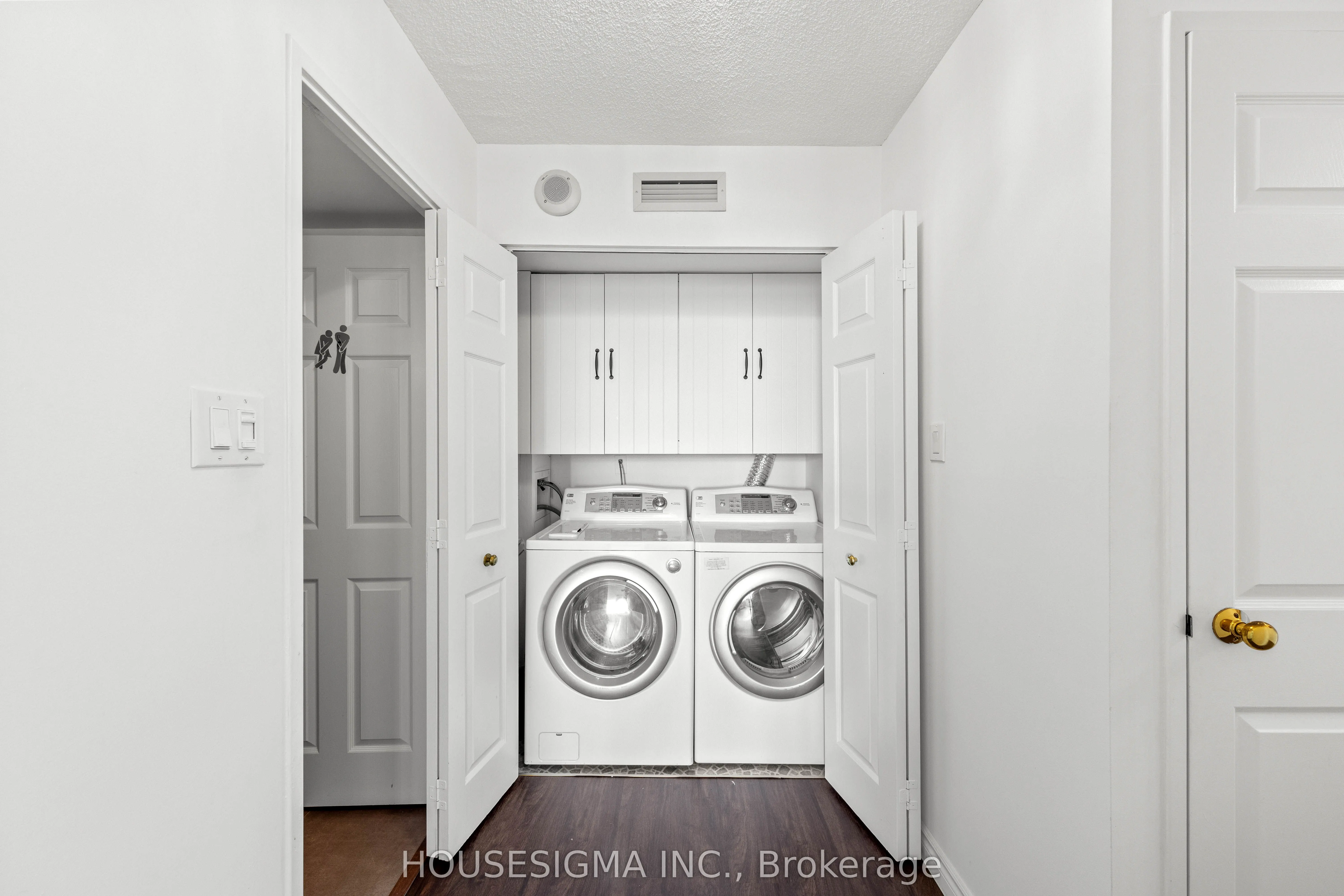1555 Finch Avenue E, #2205