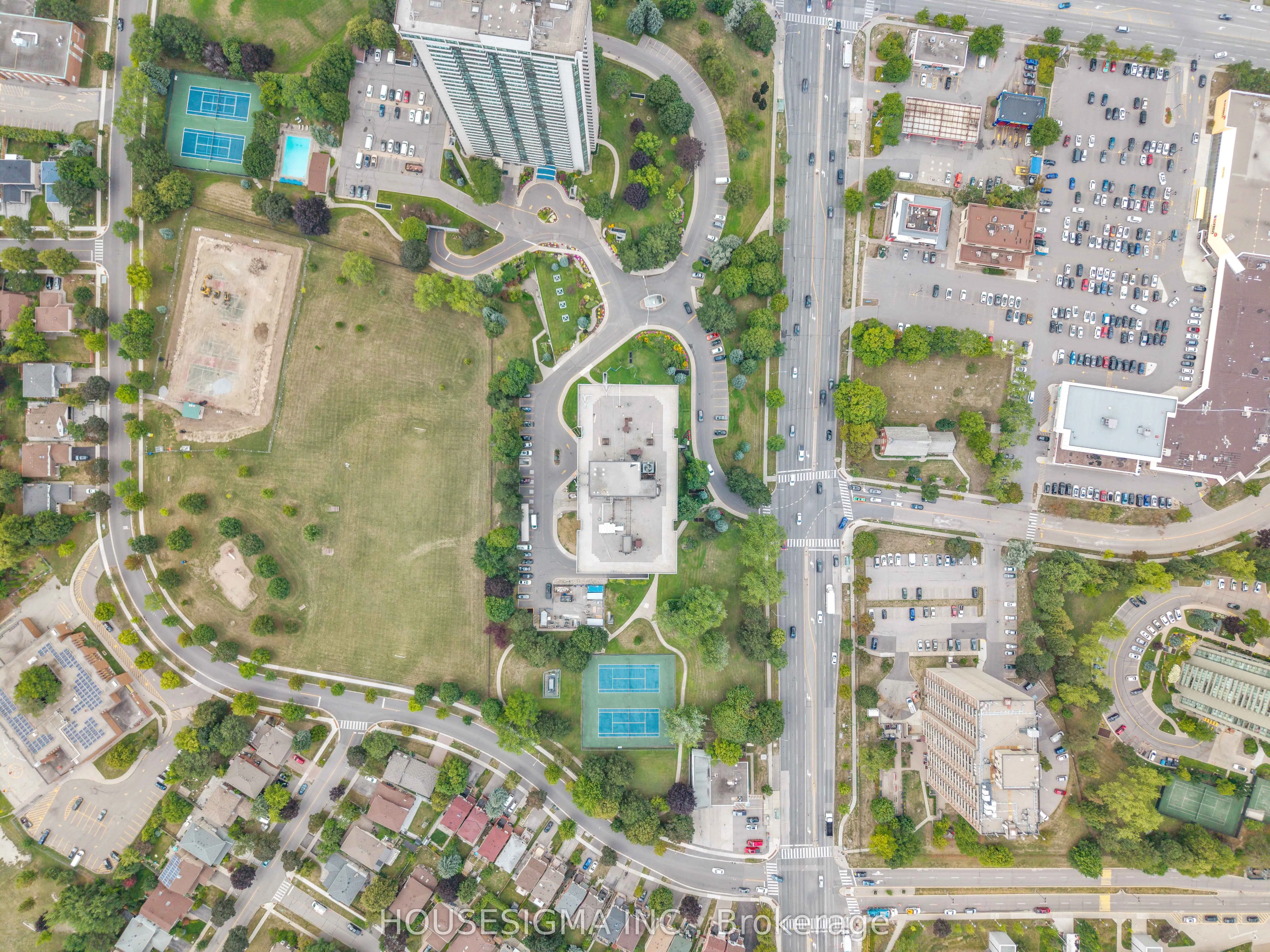 1555 Finch Avenue E, #2205