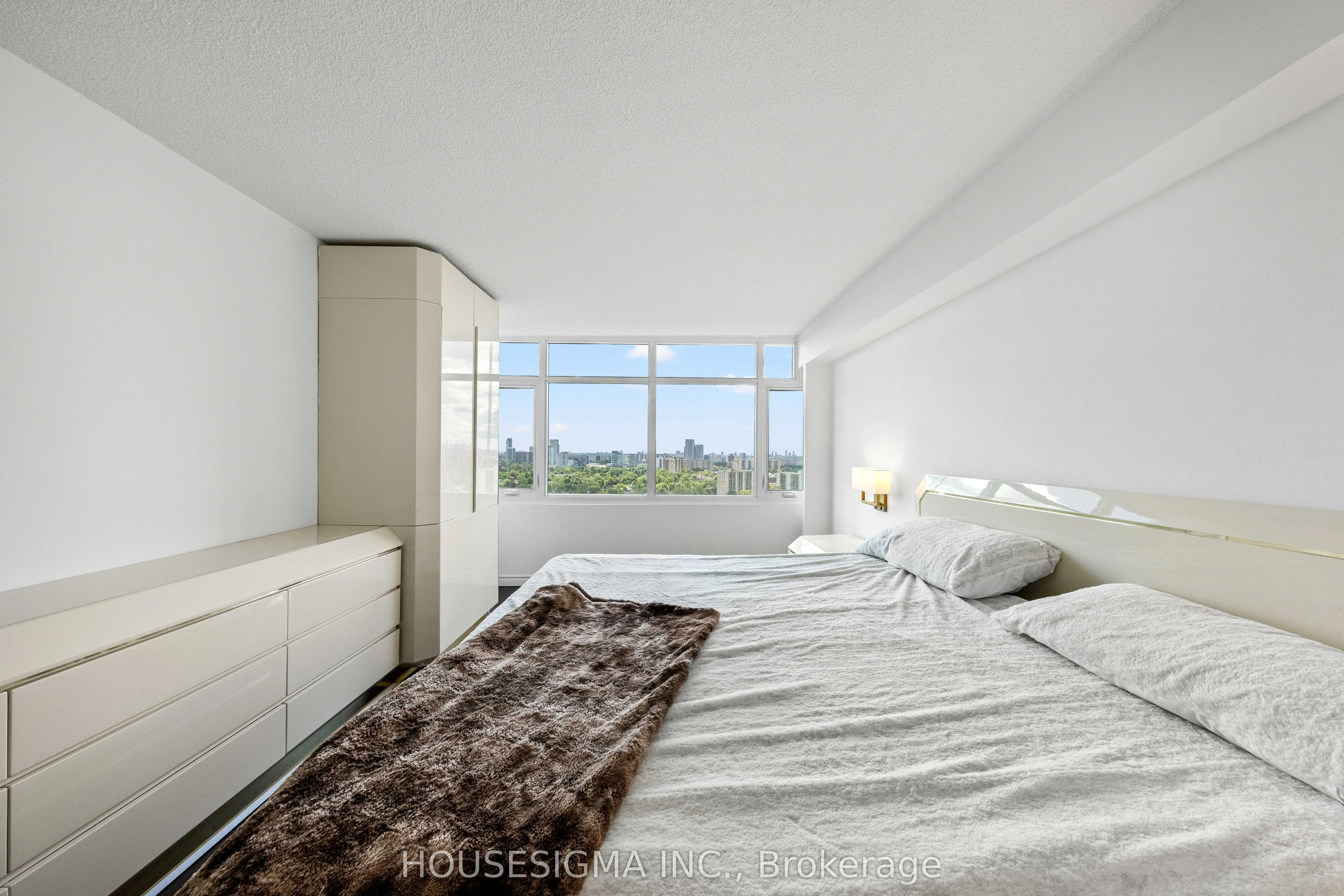 1555 Finch Avenue E, #2205