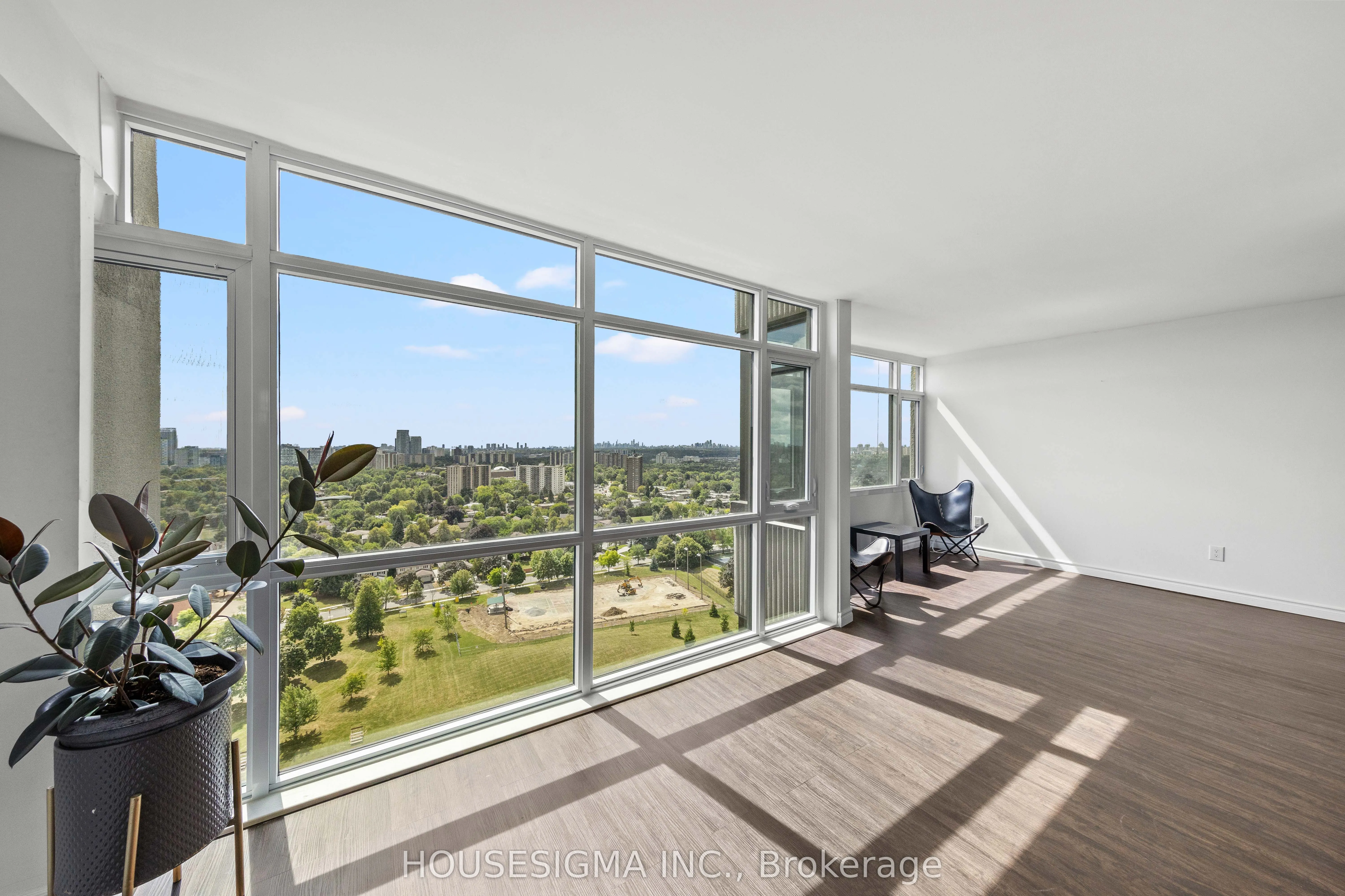 1555 Finch Avenue E, #2205