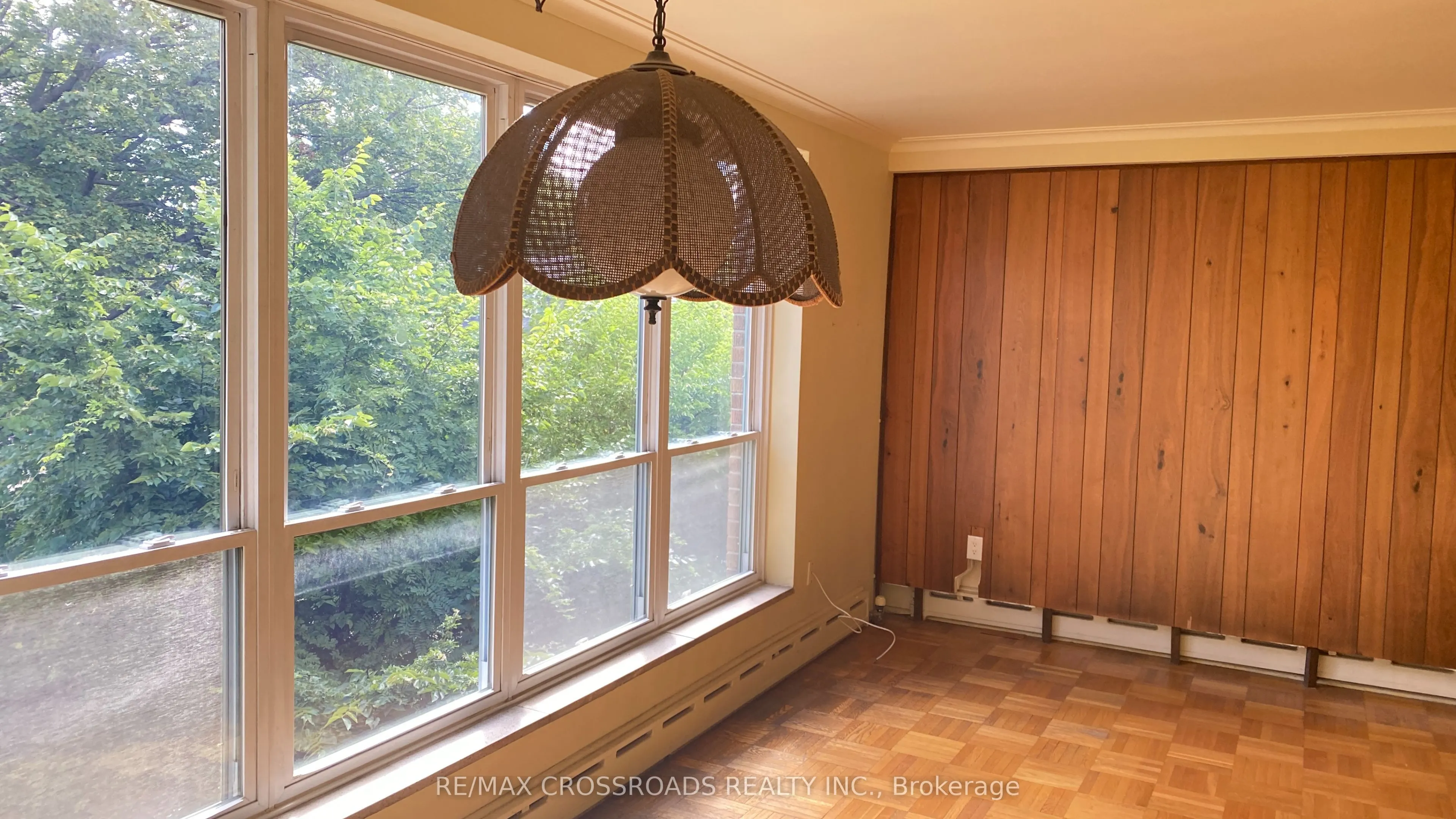 30 Elm Avenue, #302