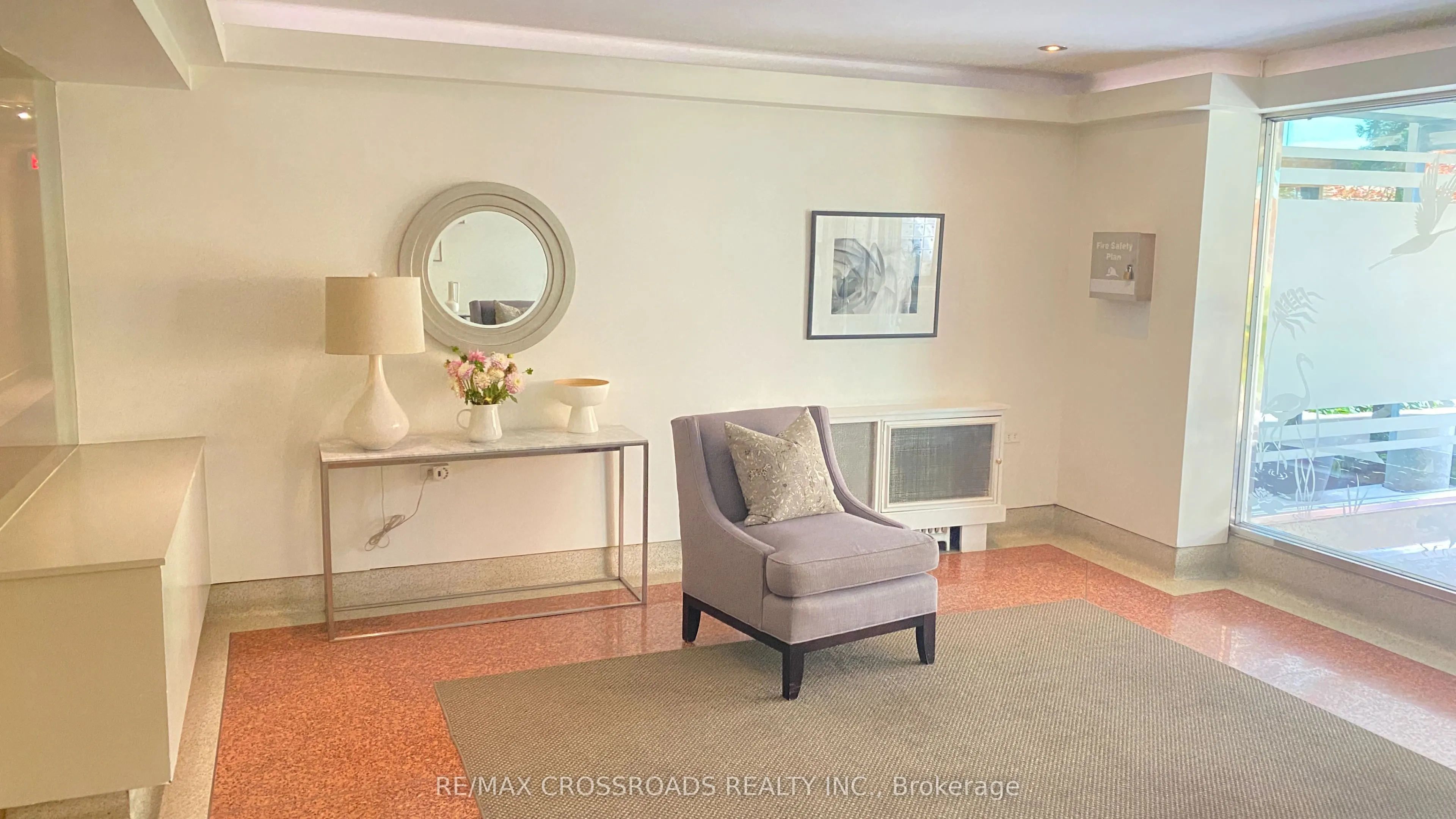 30 Elm Avenue, #302