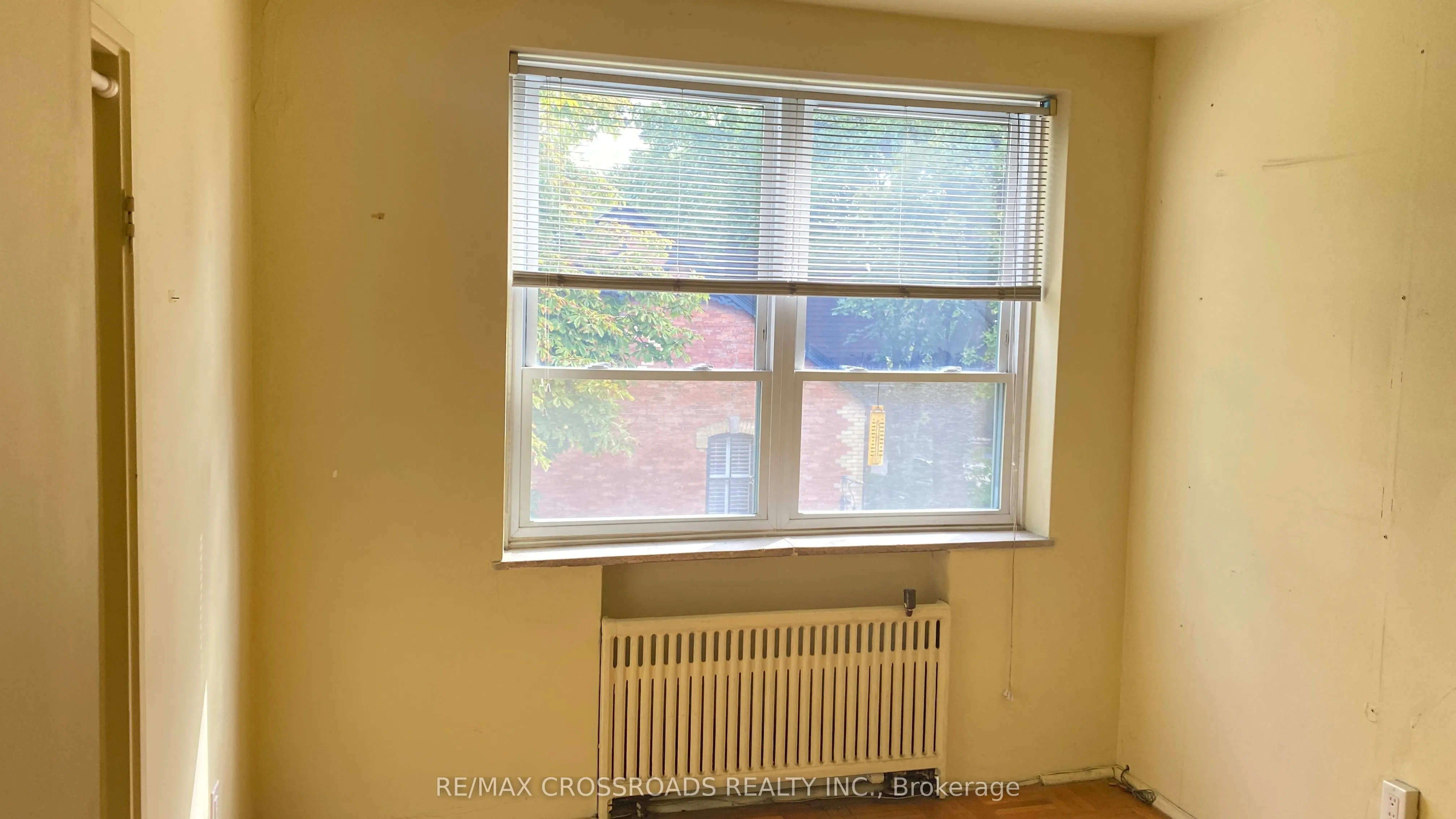 30 Elm Avenue, #302