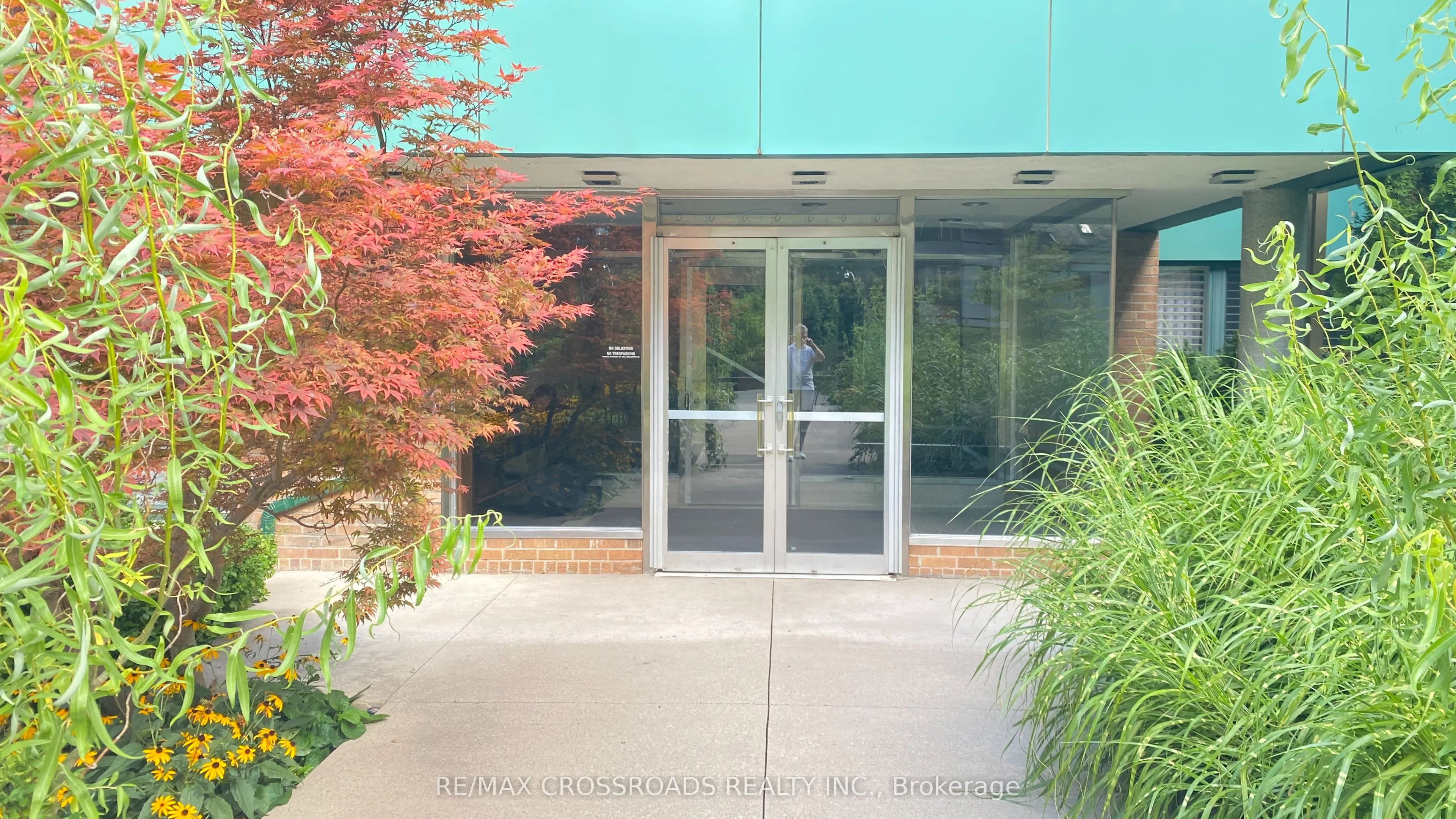 30 Elm Avenue, #302