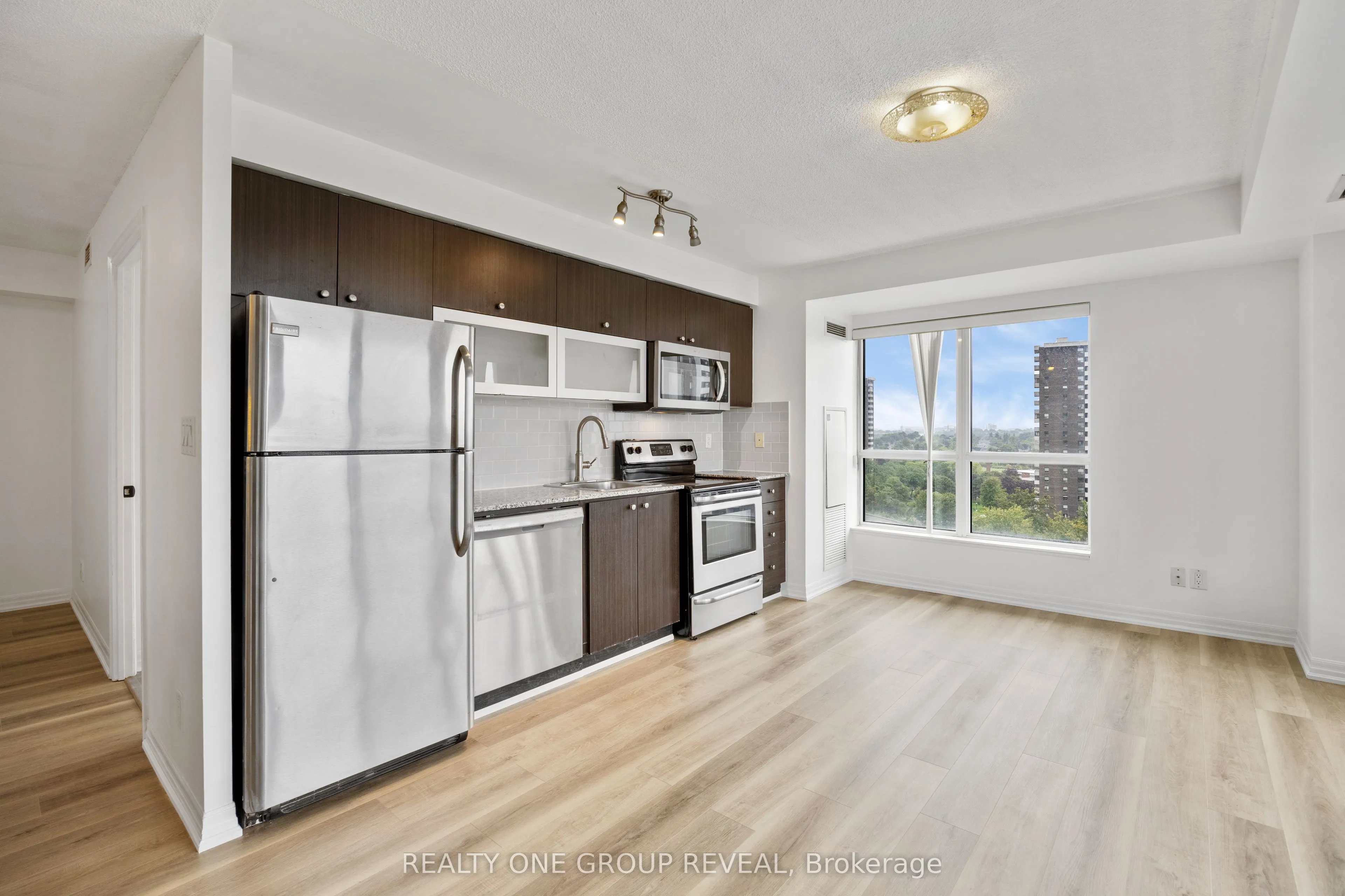 2015 Sheppard Avenue E, #1109
