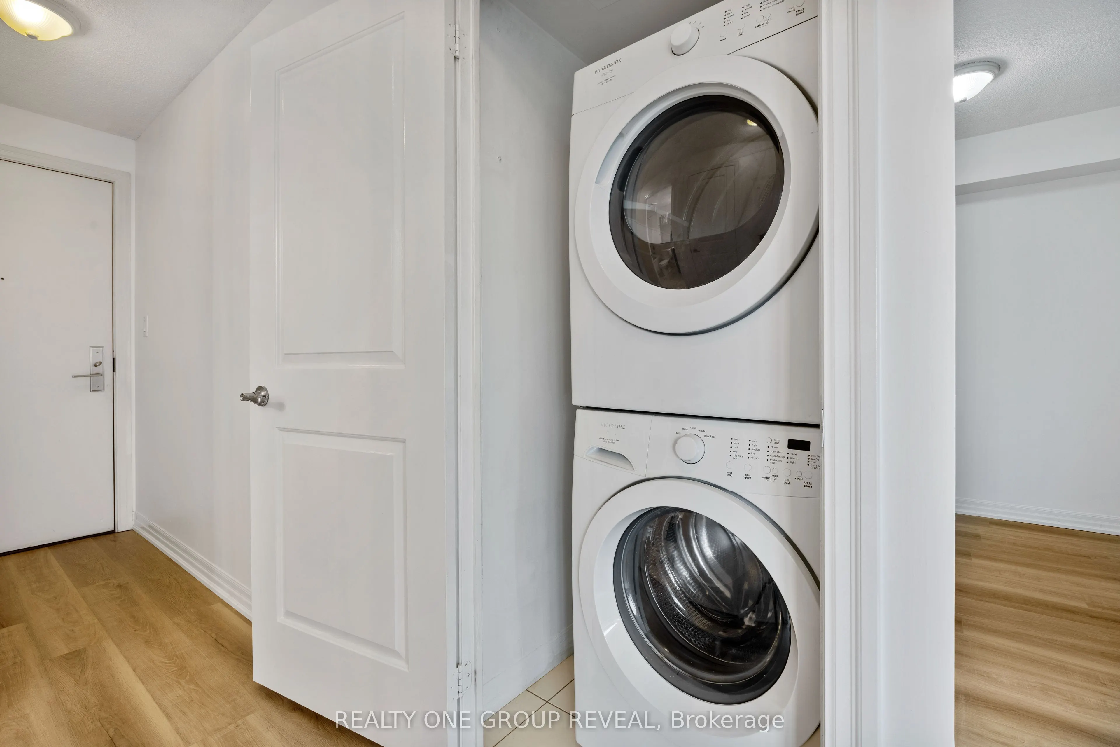2015 Sheppard Avenue E, #1109