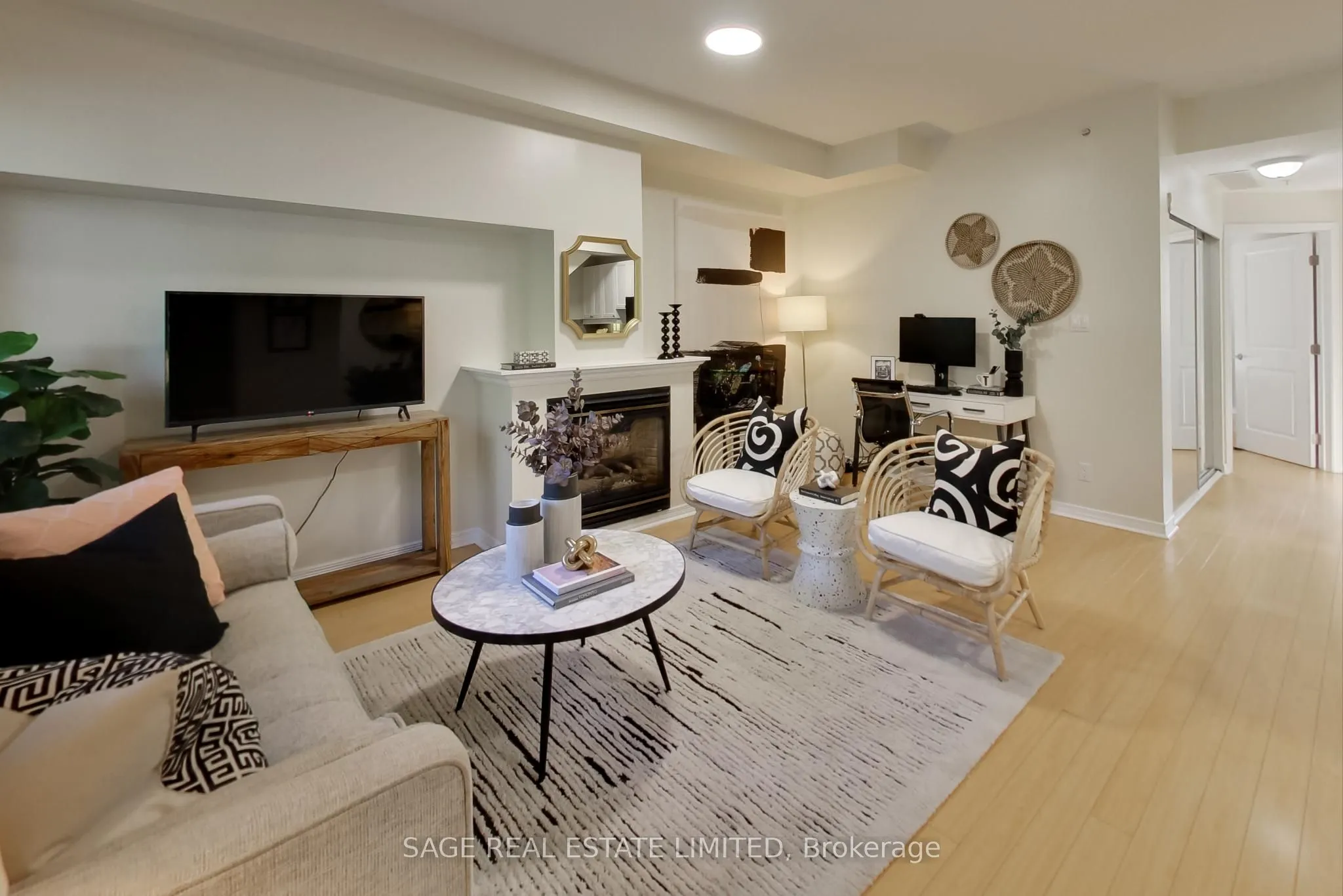 1785 Eglinton Avenue E, #203
