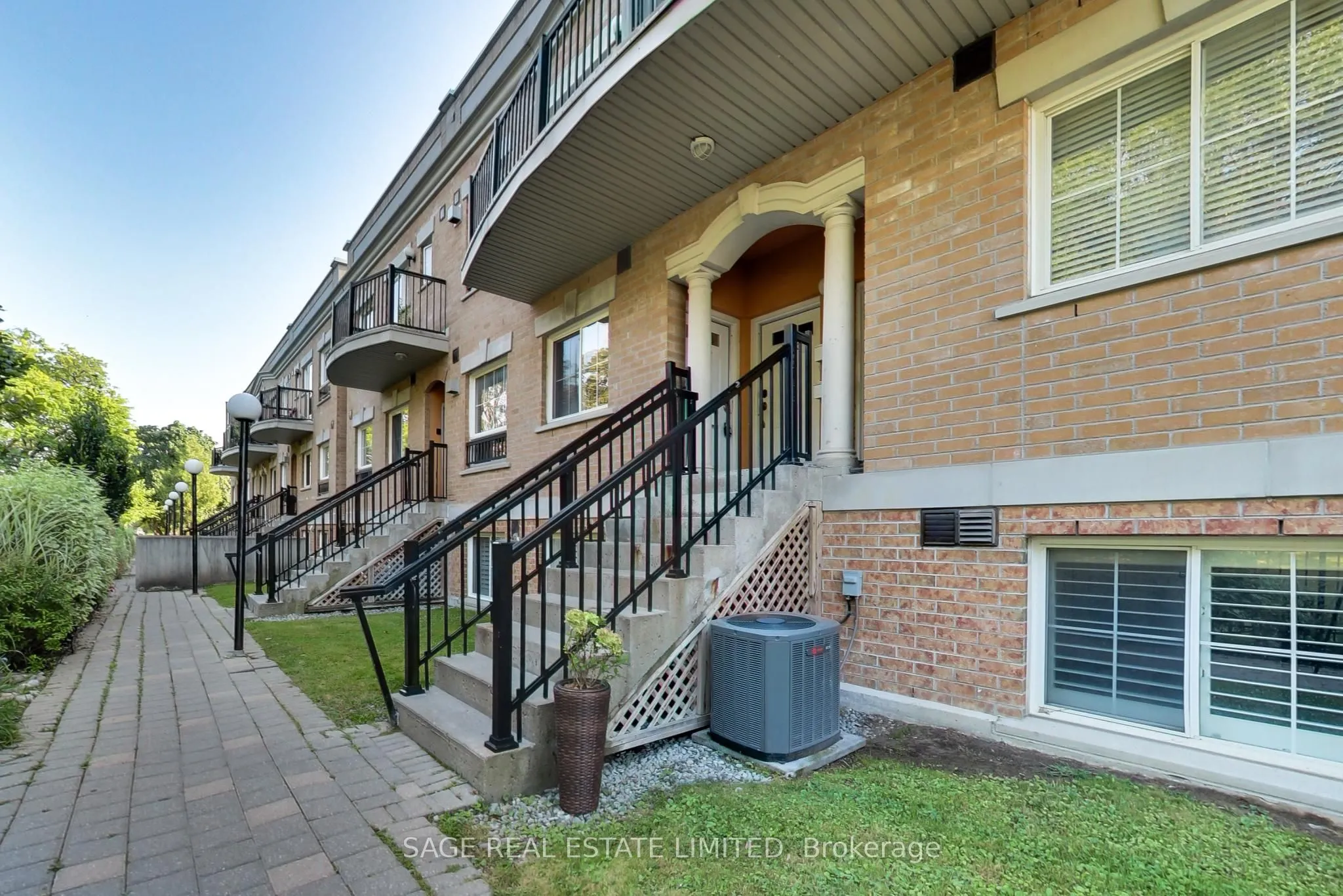 1785 Eglinton Avenue E, #203