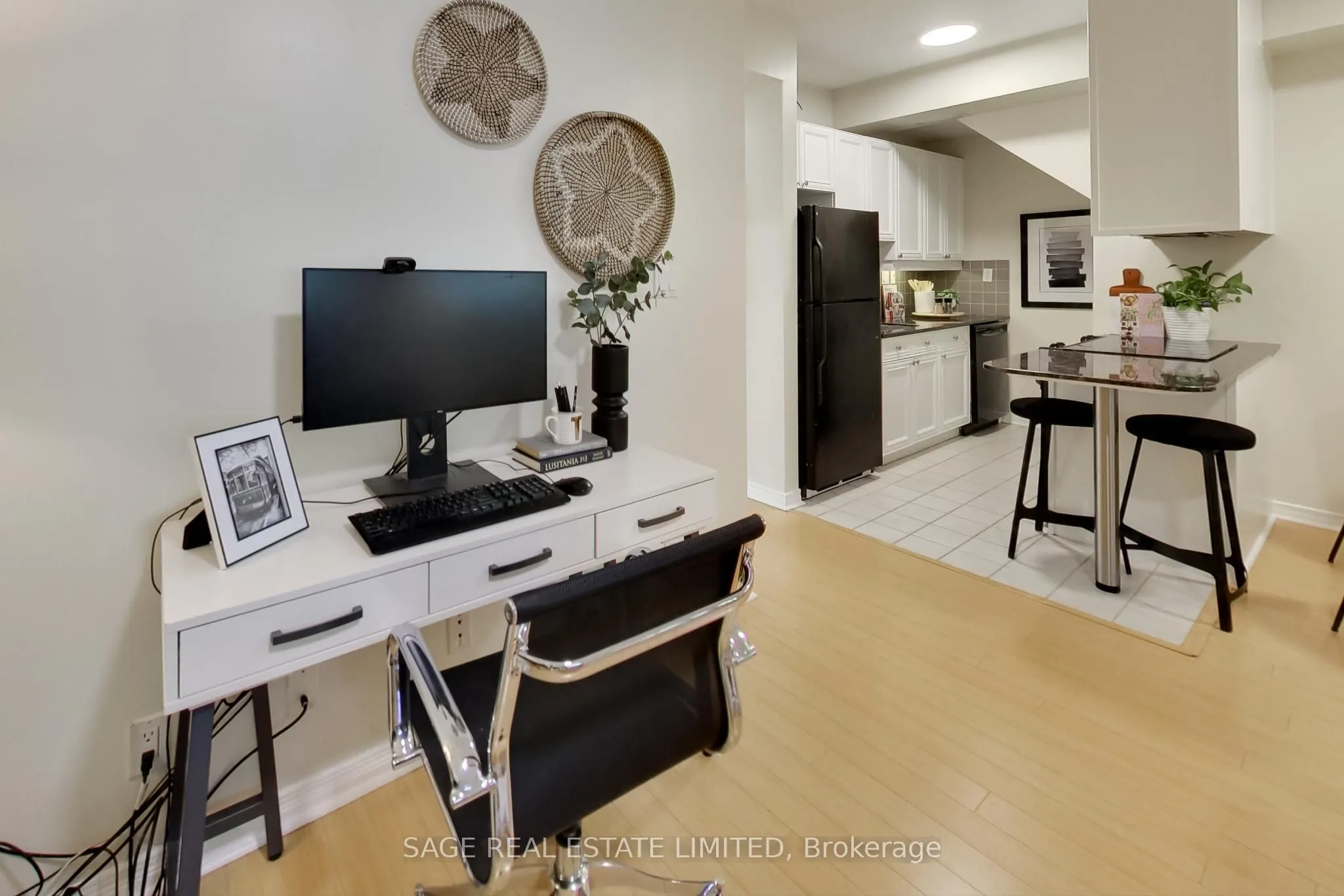 1785 Eglinton Avenue E, #203