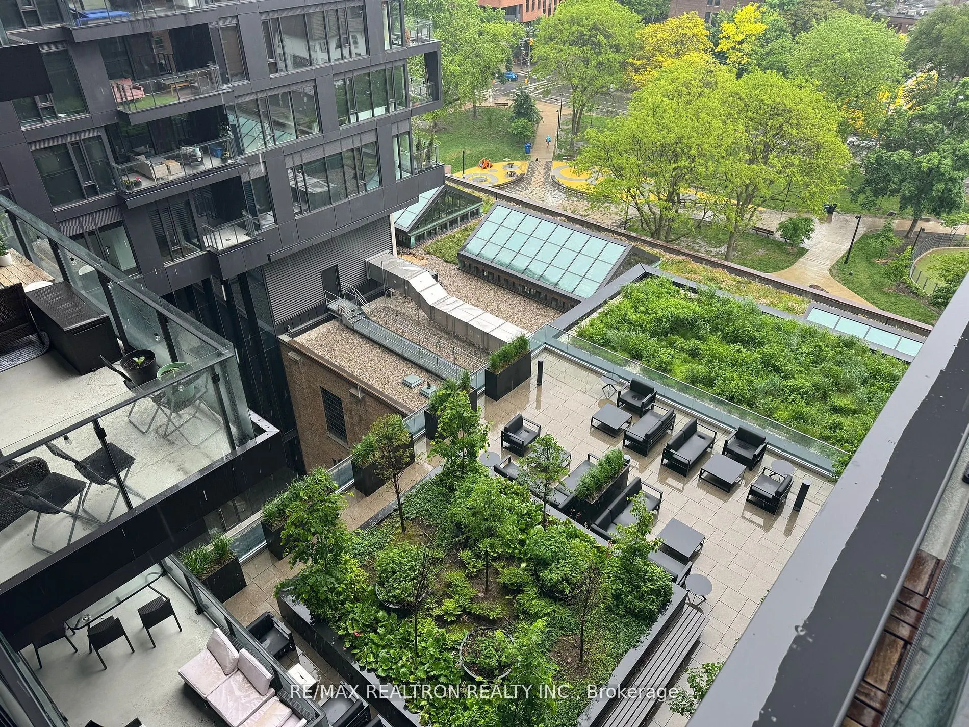 505 Richmond Street W, #801