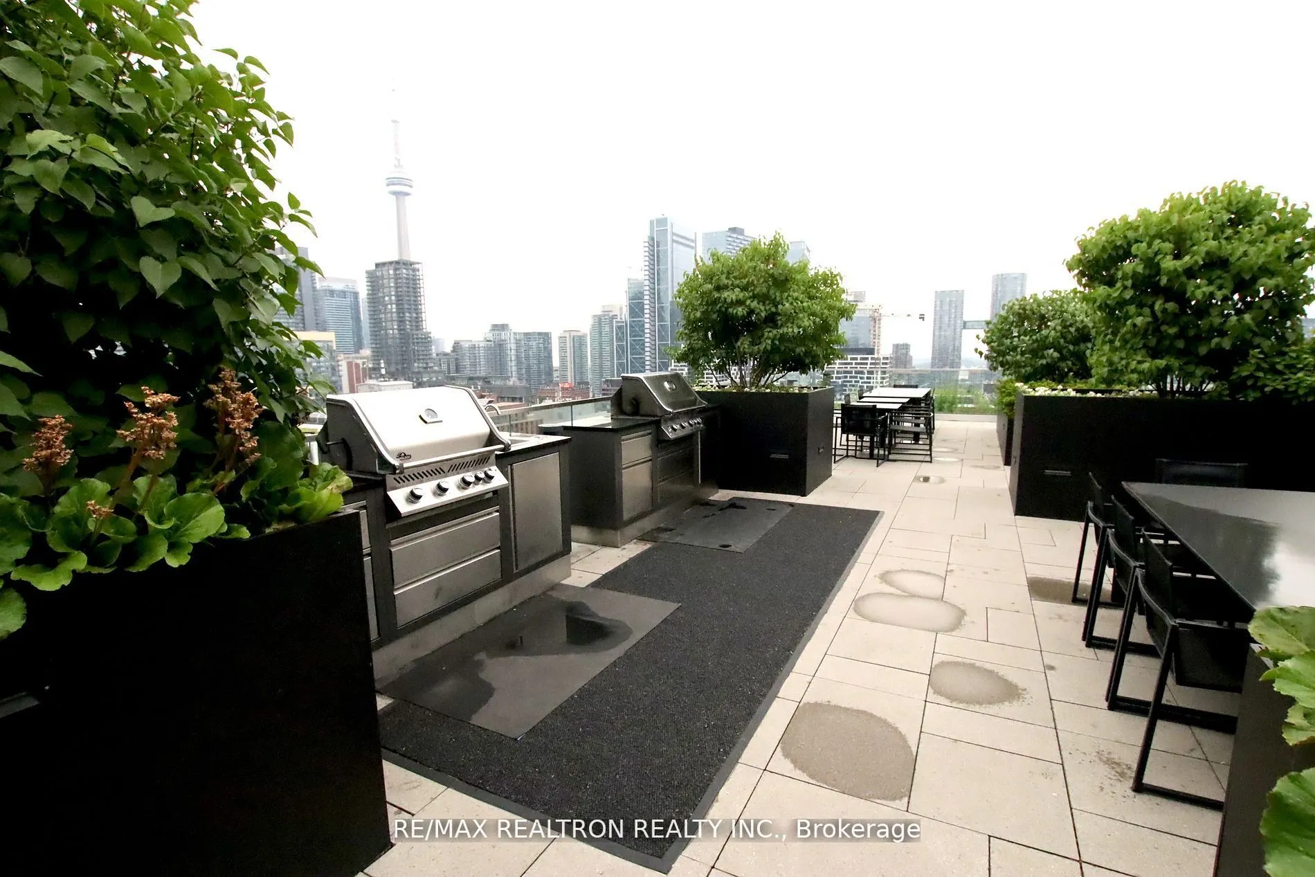 505 Richmond Street W, #801