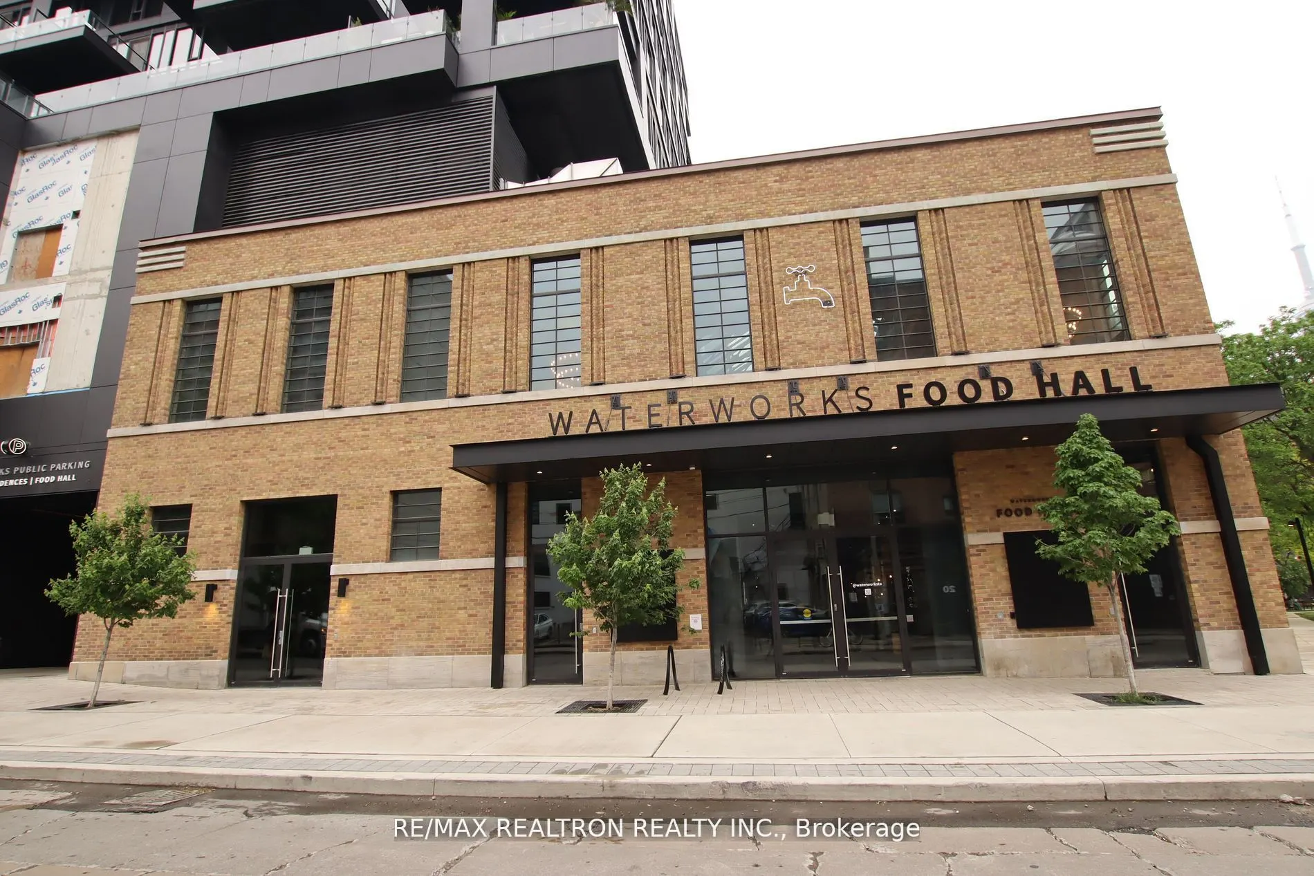 505 Richmond Street W, #801